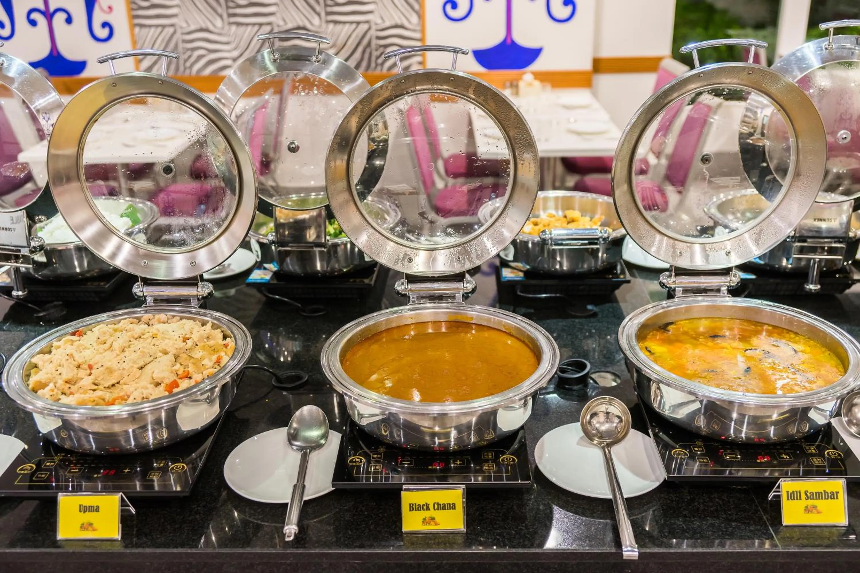 Breakfast in Grand Bella