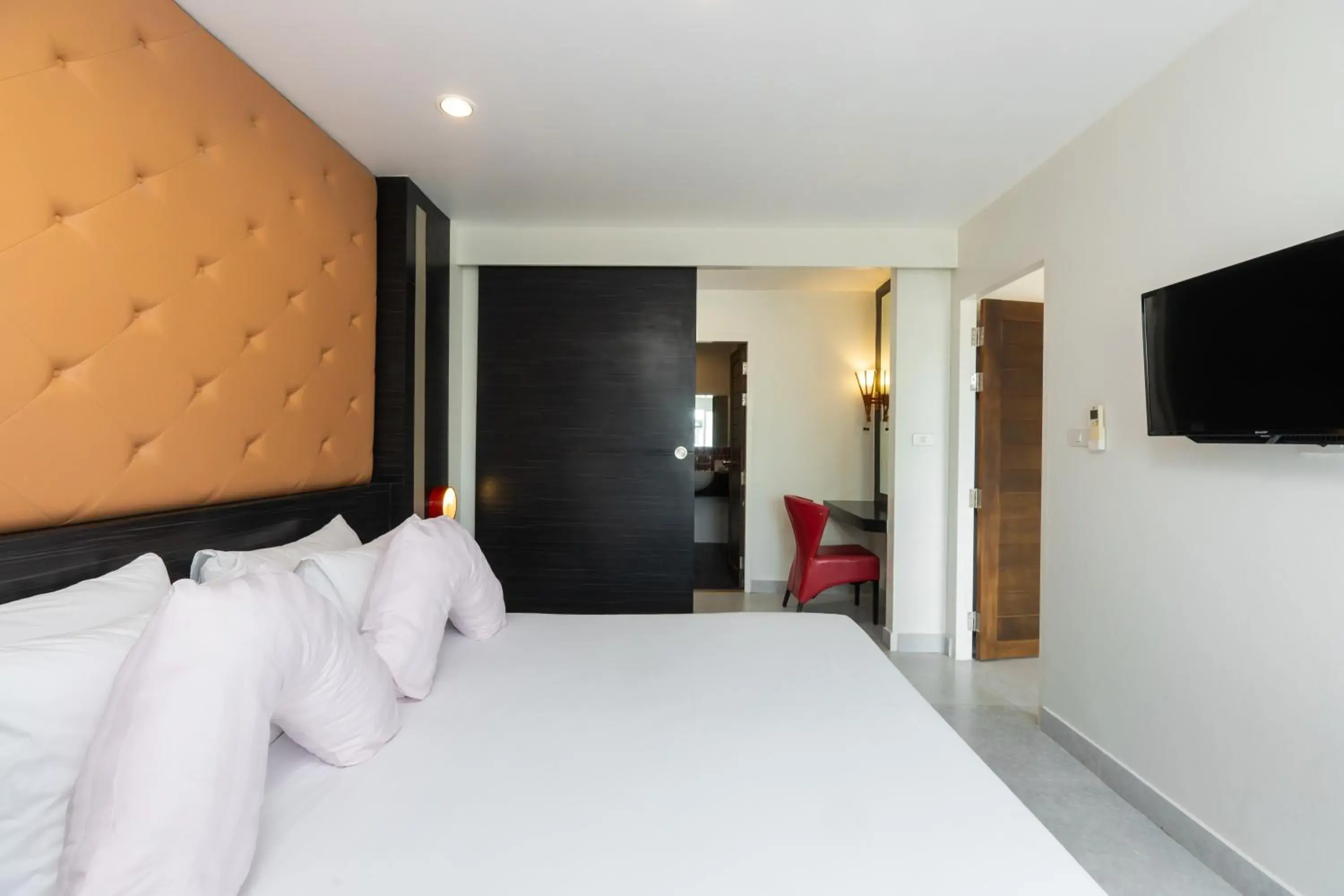 Bed in Grand Bella Bed in Grand Bella