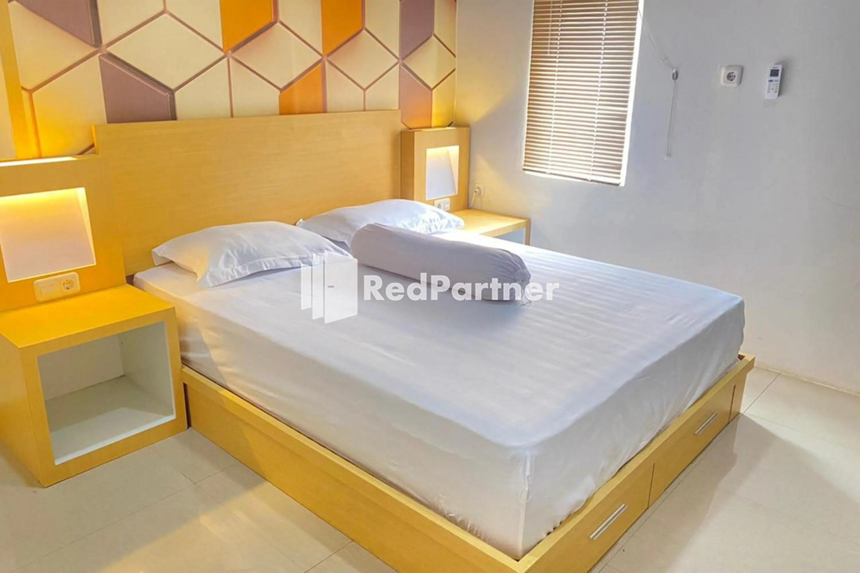 Bed in Homestay Syariah Callista Bantaeng Mitra RedDoorz