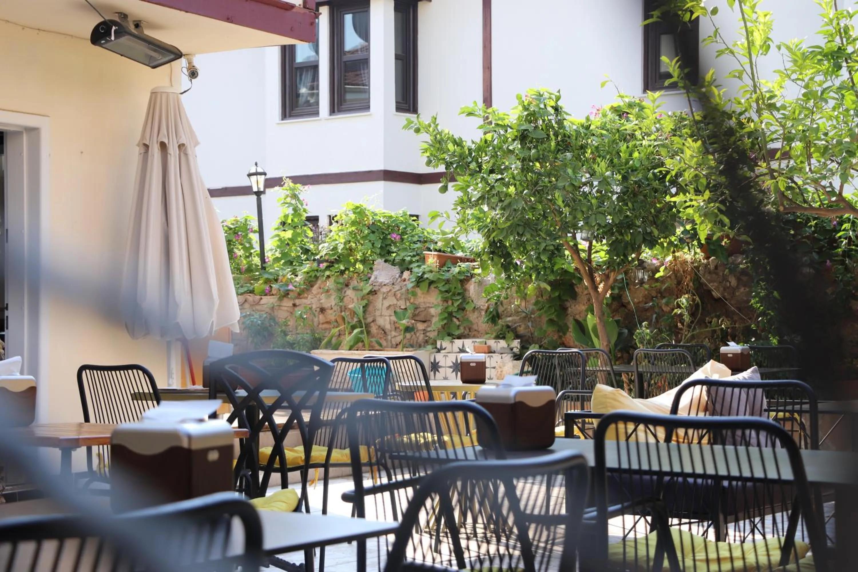 Property building in Tu Casa Linda