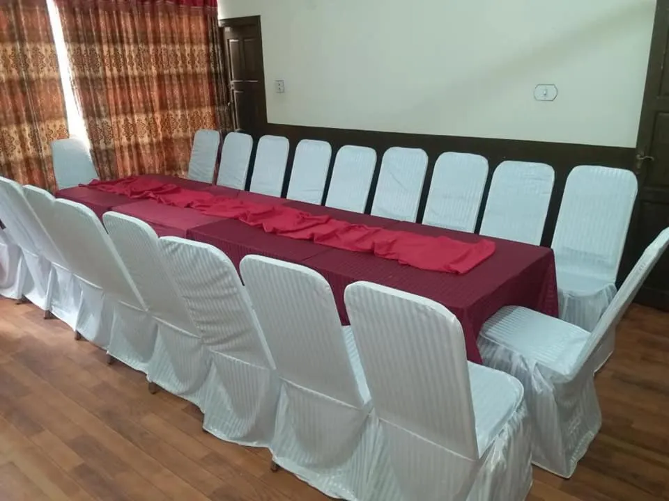 Bed in Hotel Deewan-E-Aziz Internationa