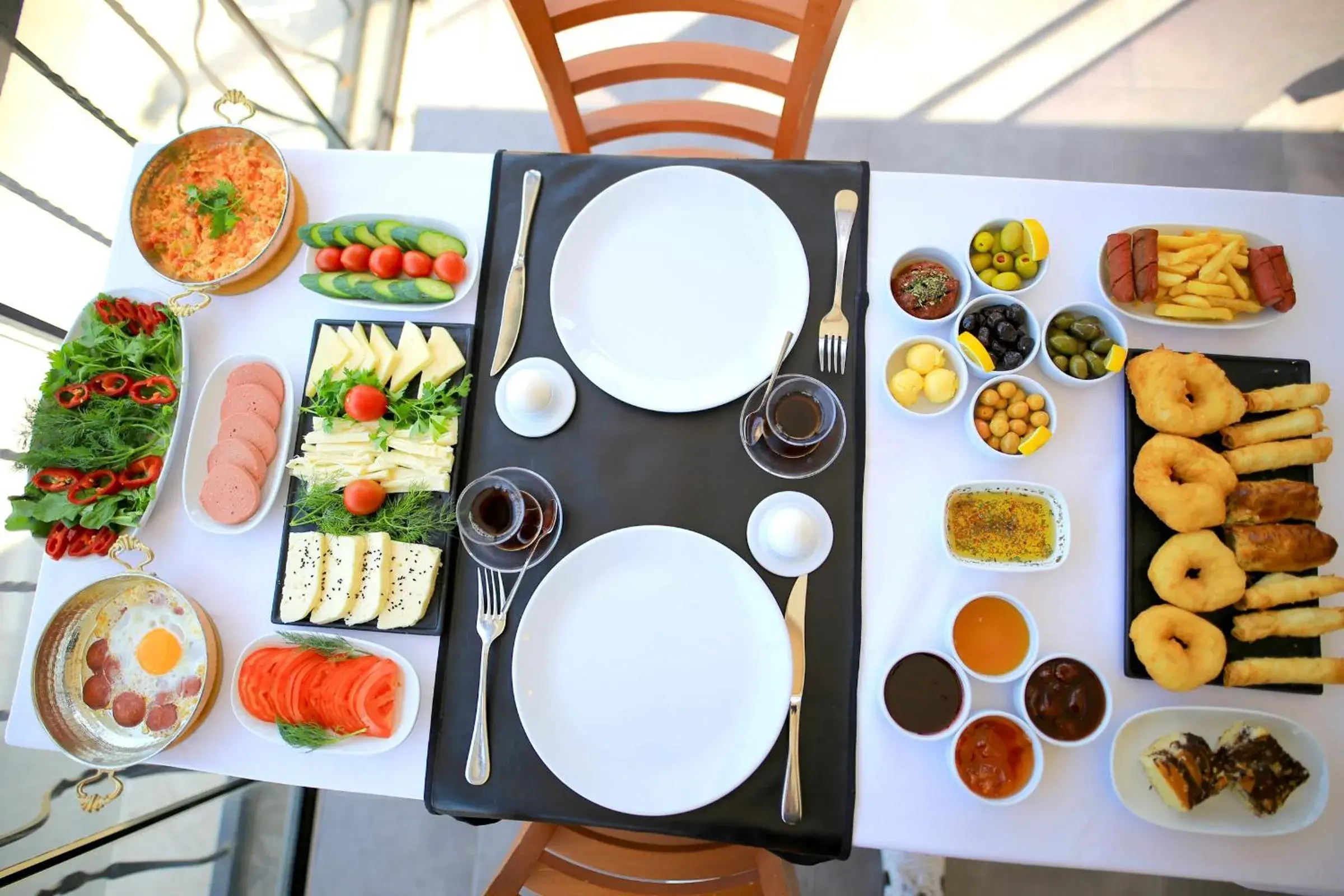 Breakfast in Çamlık 87 Hotel Ayvalık Breakfast in Çamlık 87 Hotel Ayvalık