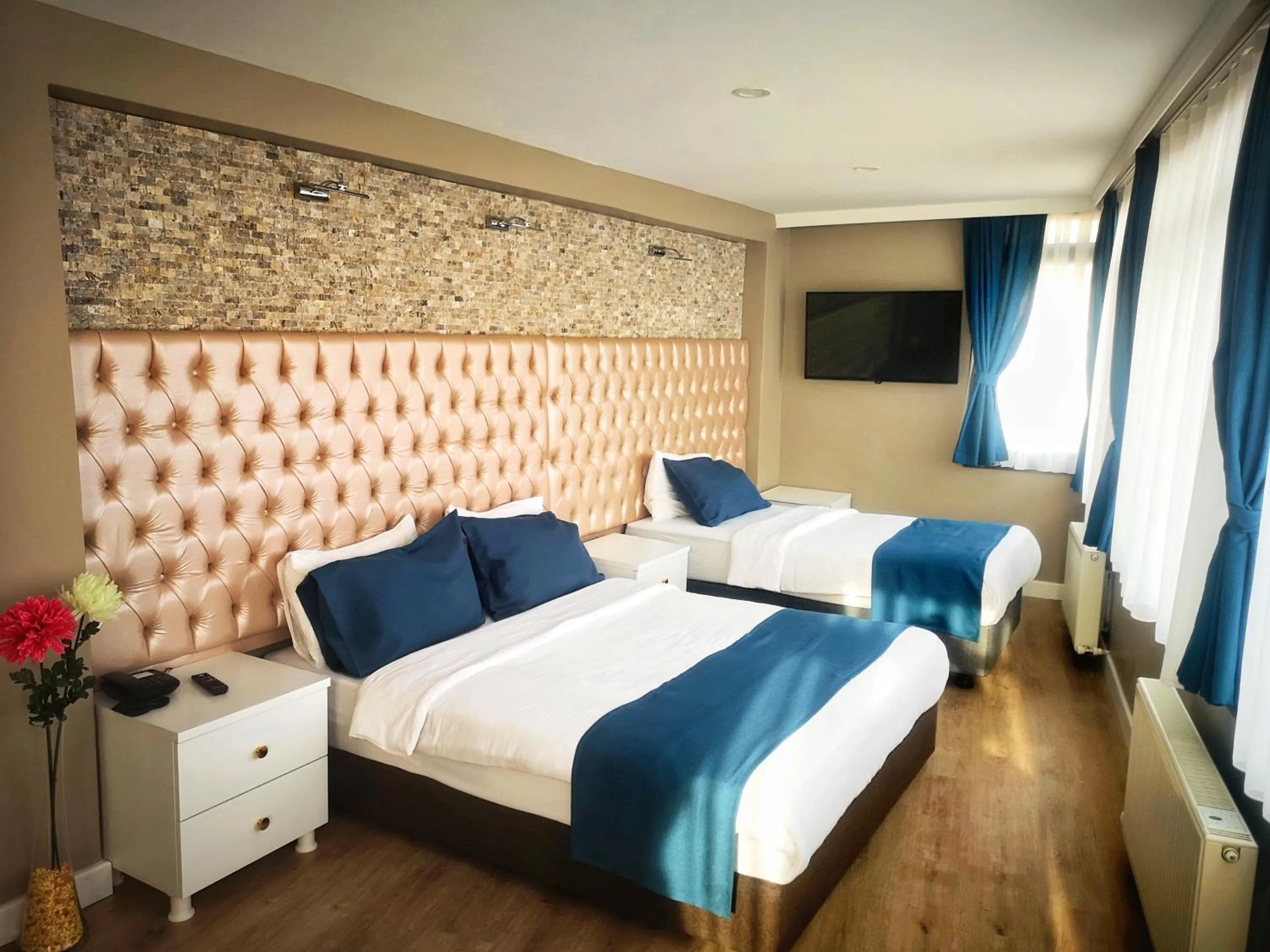 Bed in Cape Palace Hotel