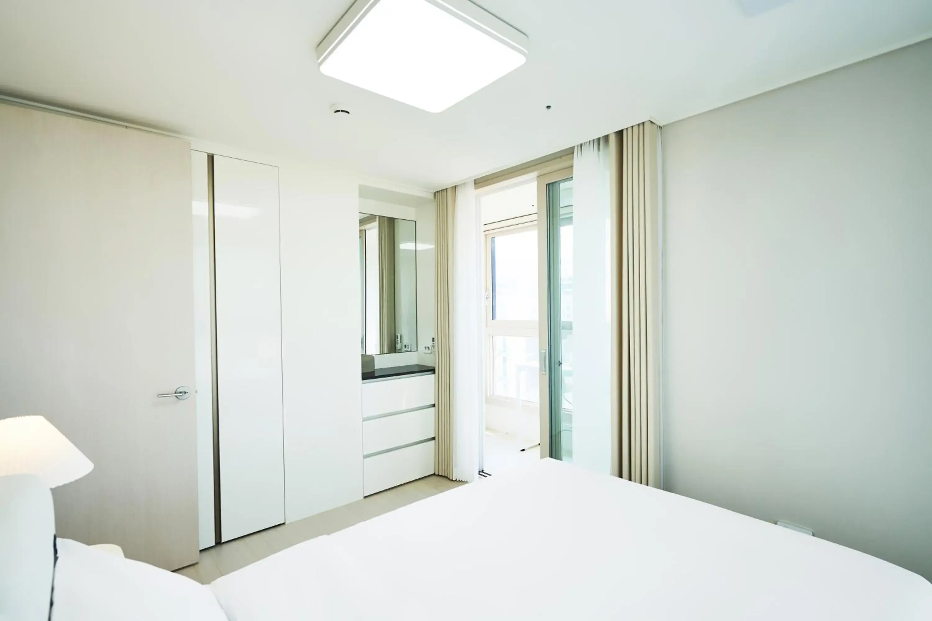 Bedroom, Bed in The November Stay In landmark Bedroom, Bed in The November Stay In landmark