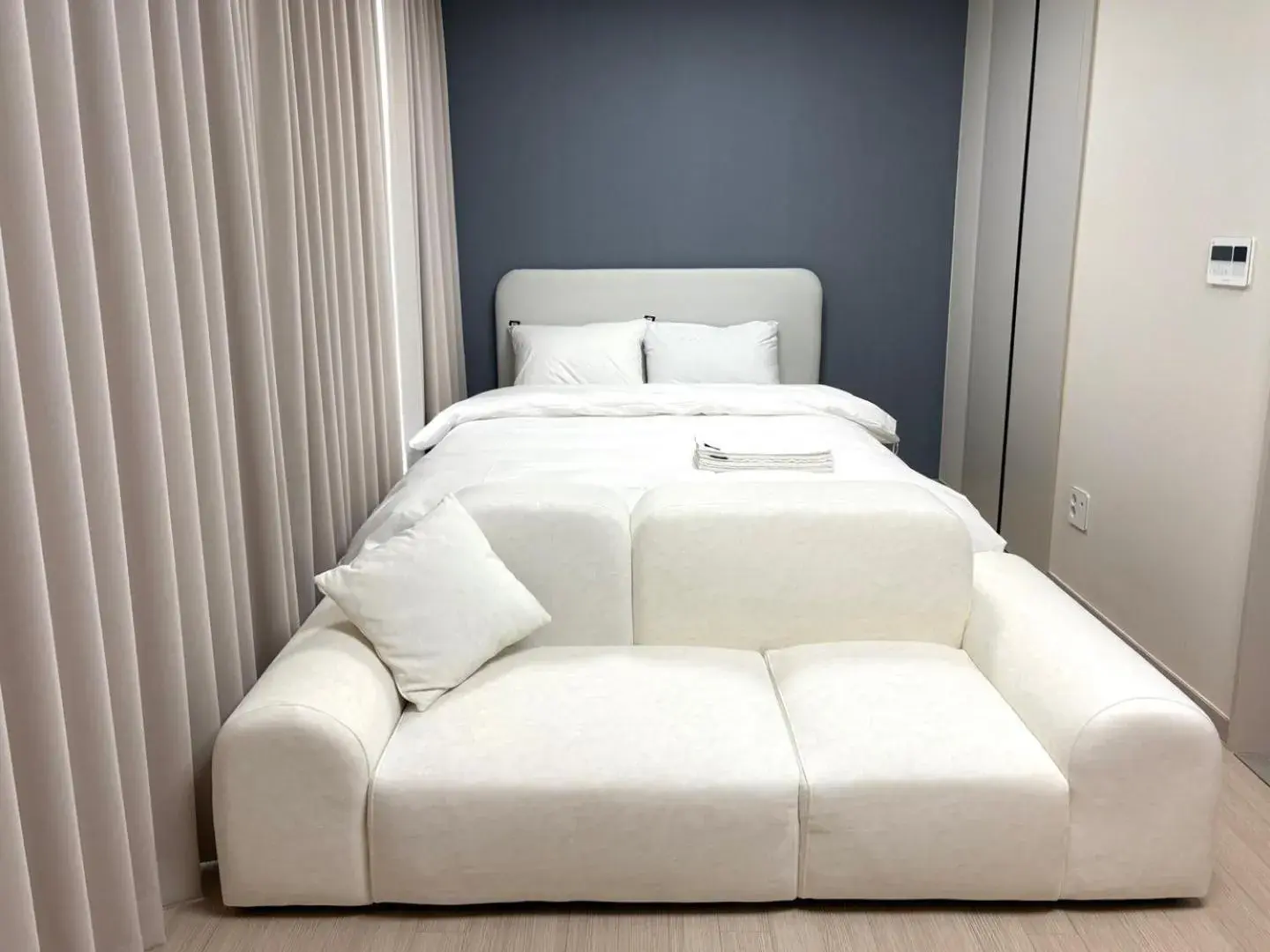 Bed in 더 노벰버스테이 인 랜드마크 Bed in 더 노벰버스테이 인 랜드마크