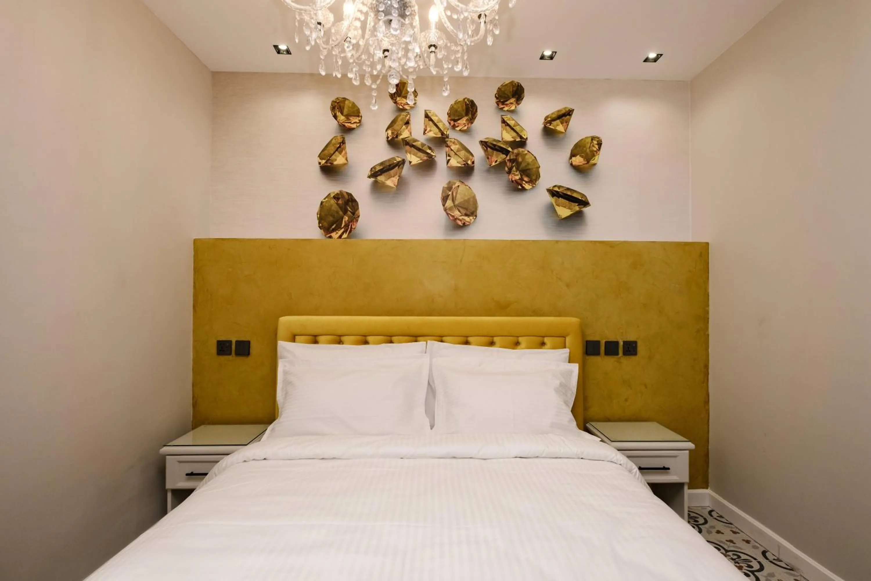 Decorative detail, Bed in Casa Reale Boutique Hotel