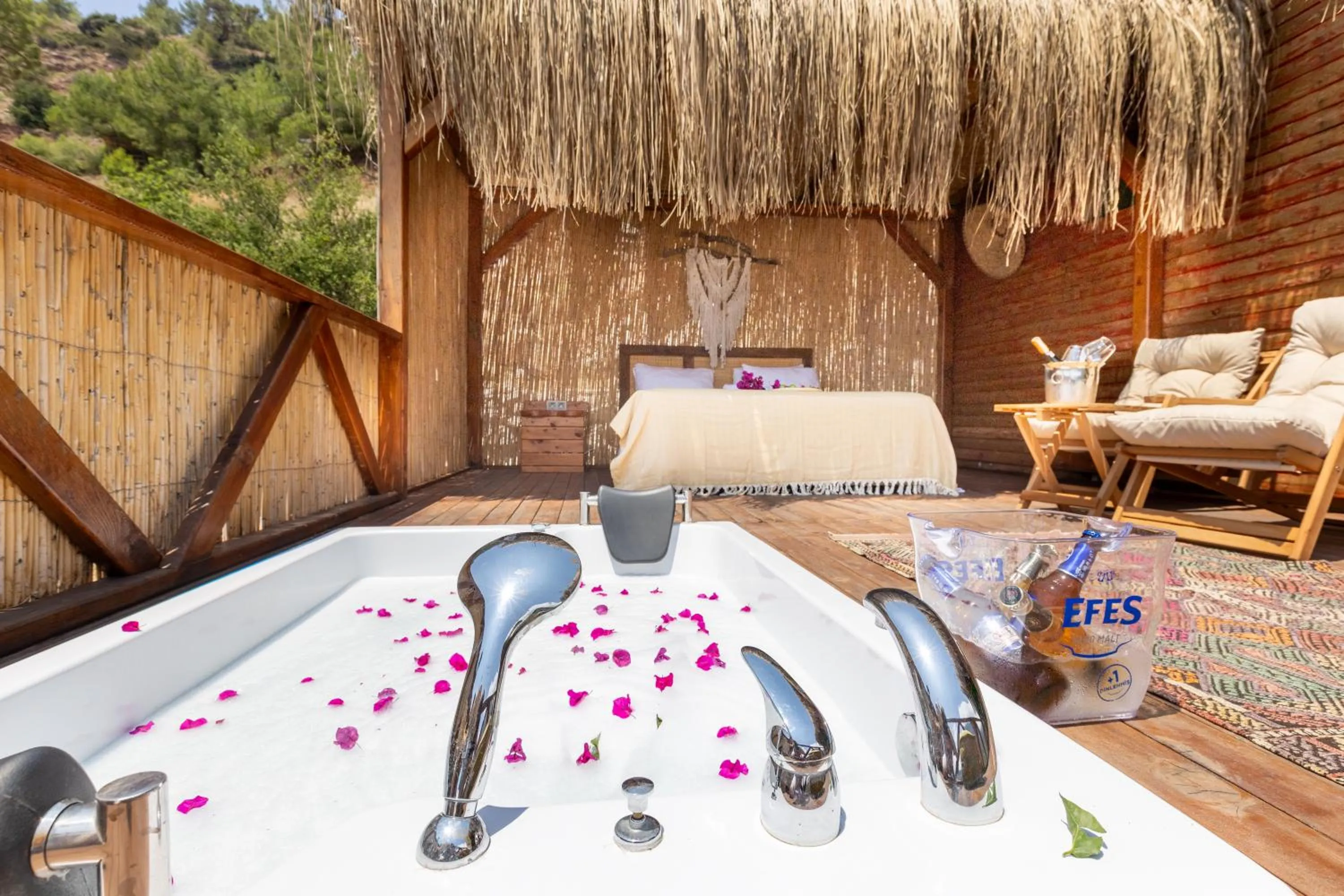 Day in La Boheme Kabak Adults Only