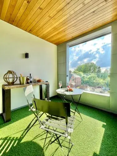Apartment Twelve Apartment Twelve