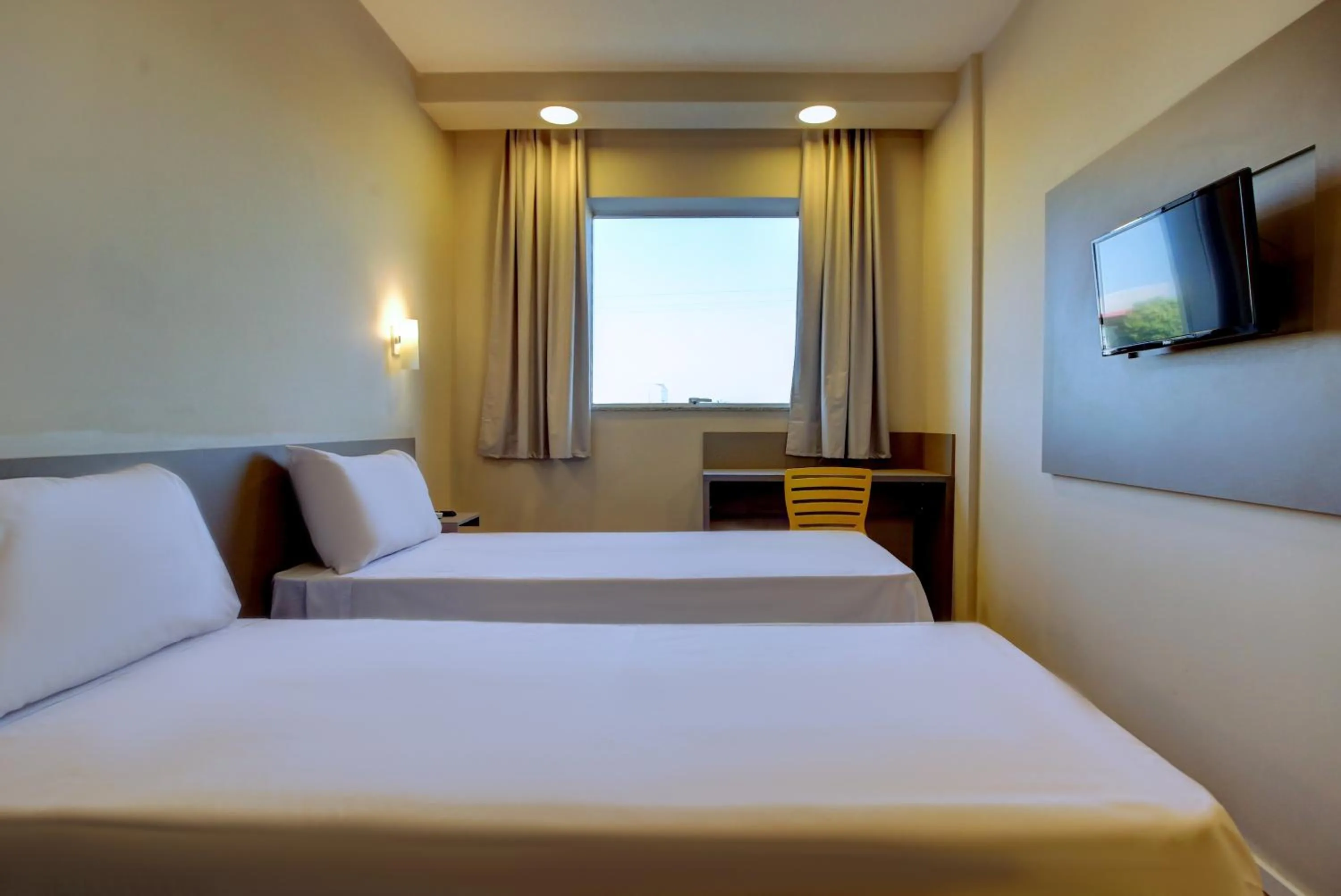 Bedroom, Bed in Transamerica FIT Lucas do Rio Verde