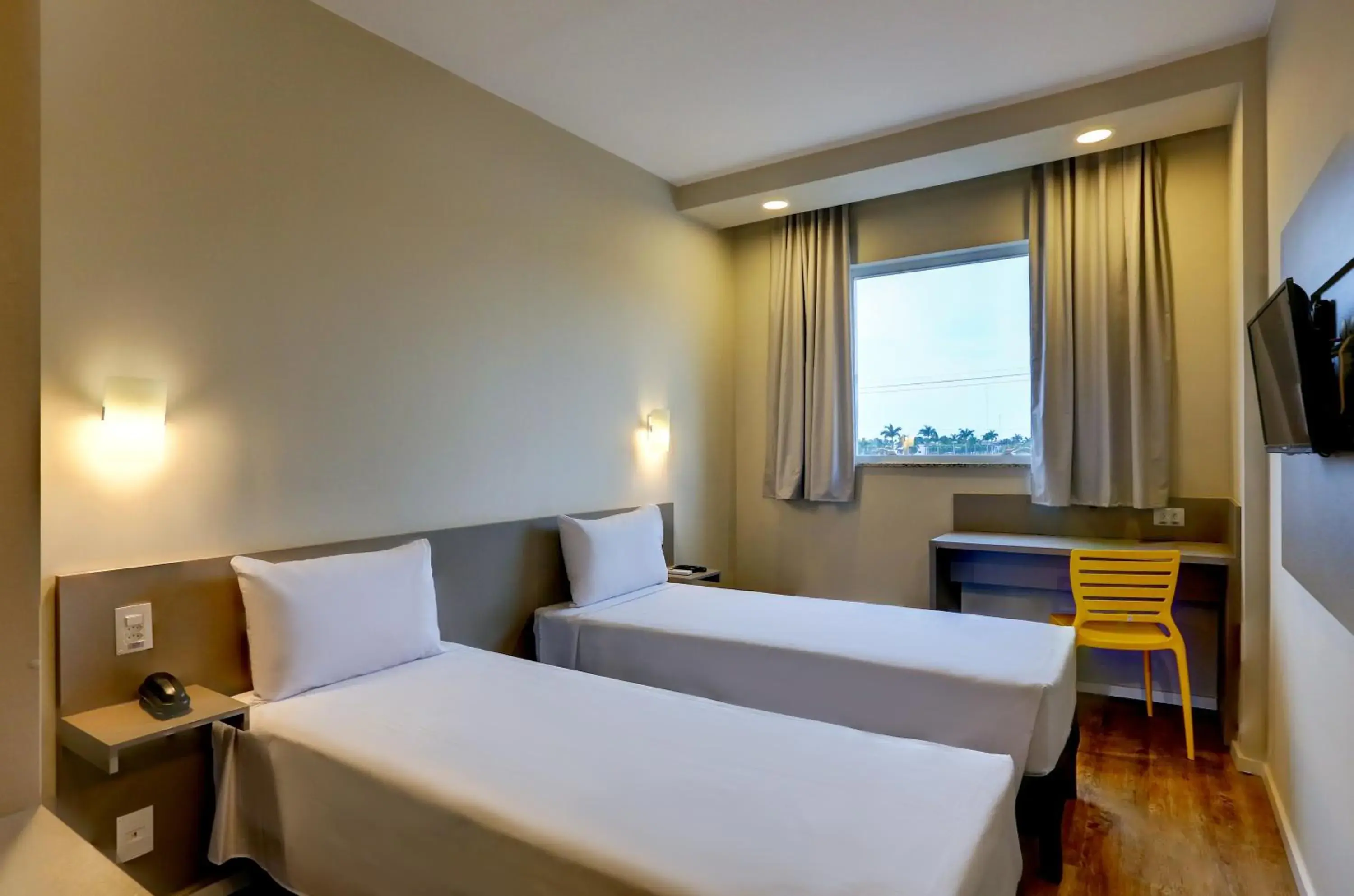 Bedroom, Bed in Transamerica FIT Lucas do Rio Verde Bedroom, Bed in Transamerica FIT Lucas do Rio Verde