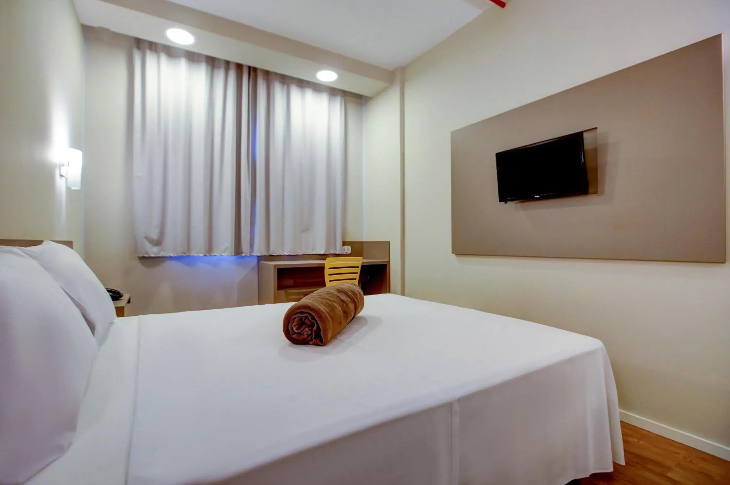 Bedroom, Bed in Transamerica FIT Lucas do Rio Verde Bedroom, Bed in Transamerica FIT Lucas do Rio Verde