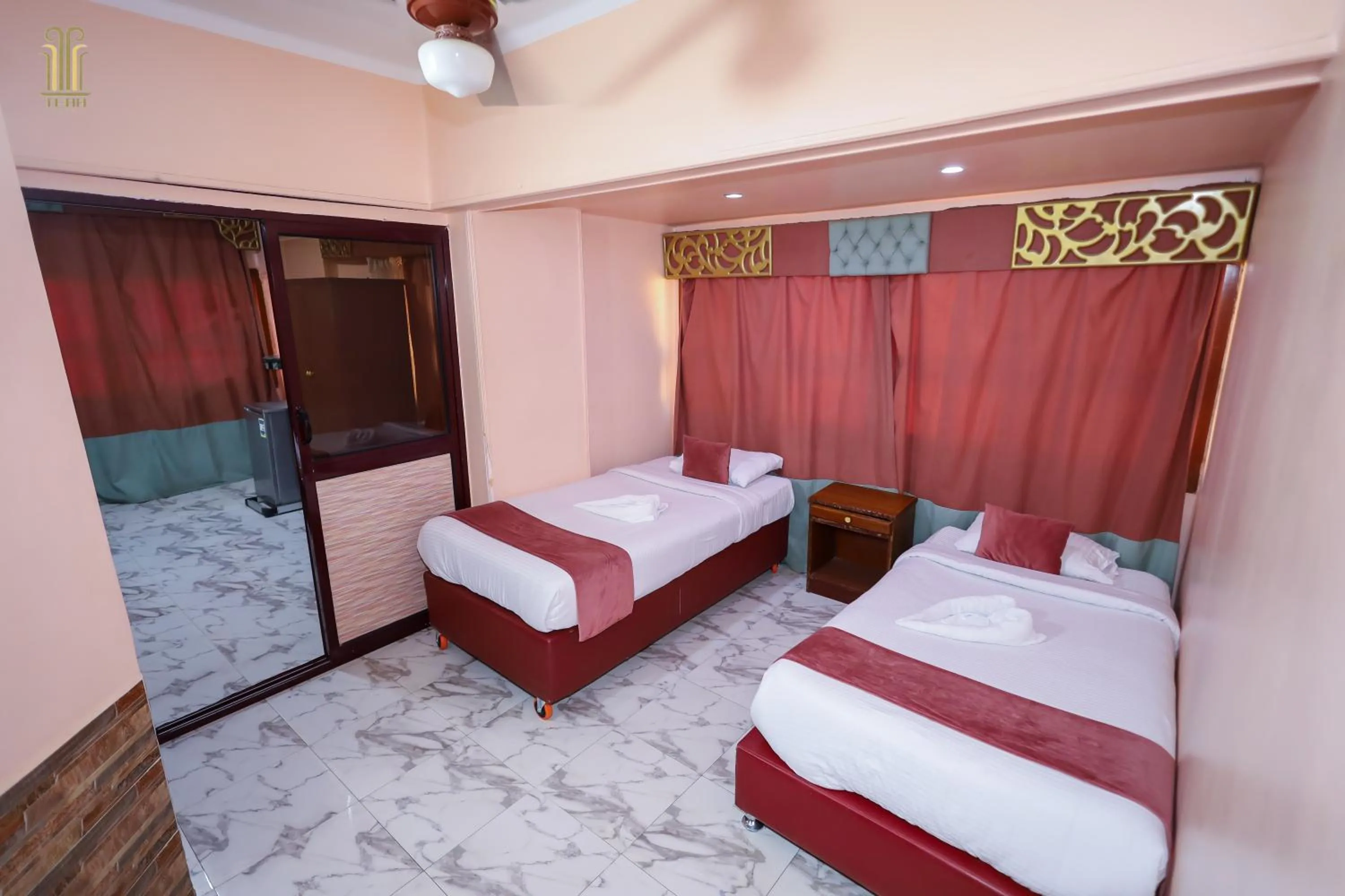 Bedroom, Bed in Tiba Hotel