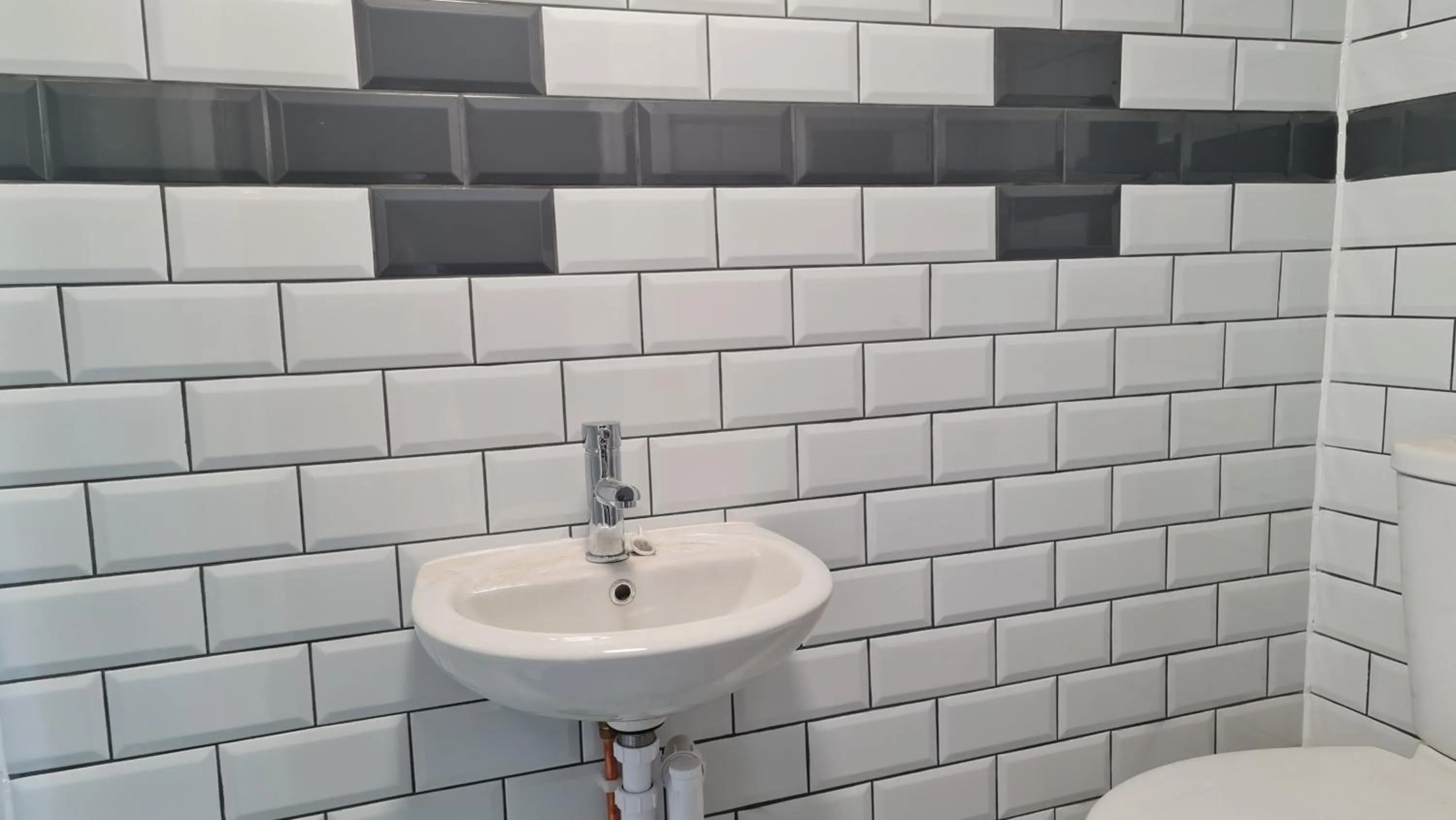 Bathroom in Grace Apartments - Living Rock