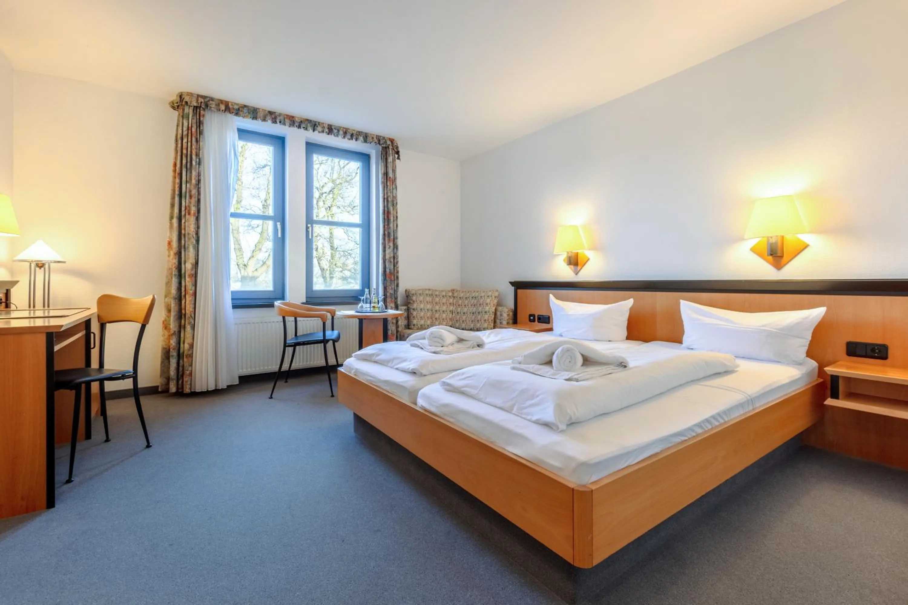 Photo of the whole room, Bed in Hotel Rügenschmiede vis a vis Hiddensee