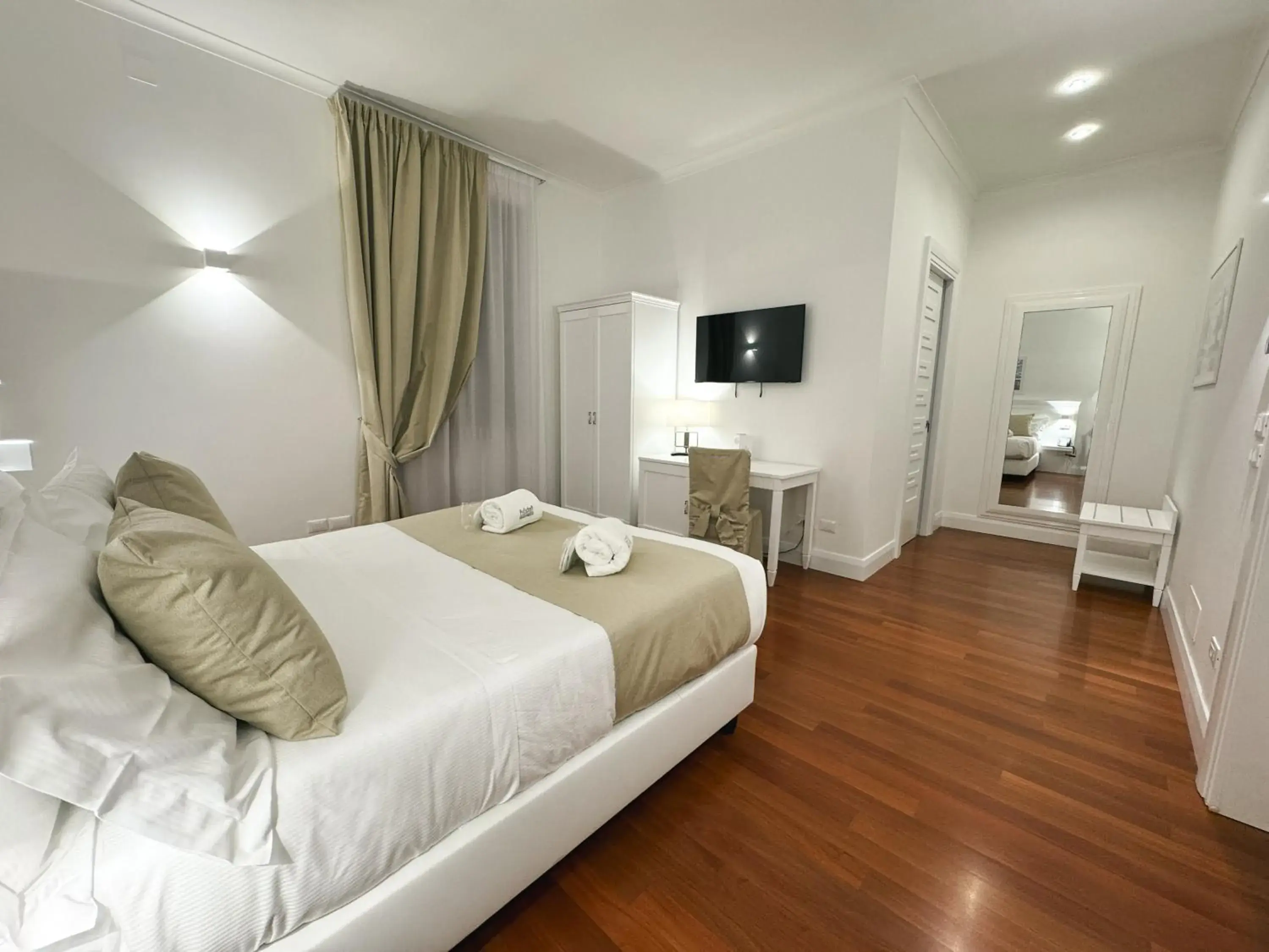 Junior Suite - single occupancy in Palazzo Sant'Elena Historic Hotel Junior Suite - single occupancy in Palazzo Sant'Elena Historic Hotel