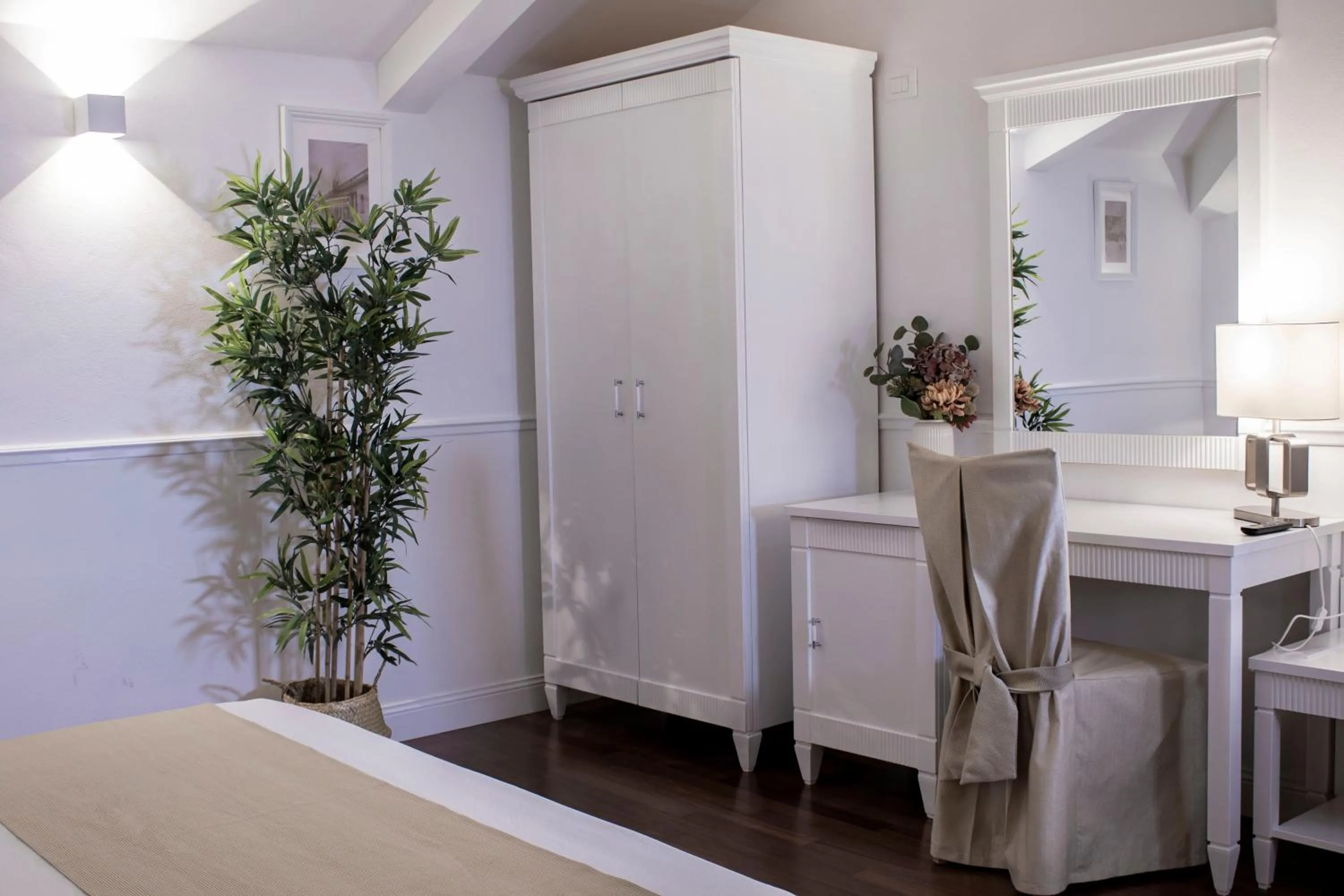 Bedroom in Palazzo Sant'Elena Historic Hotel