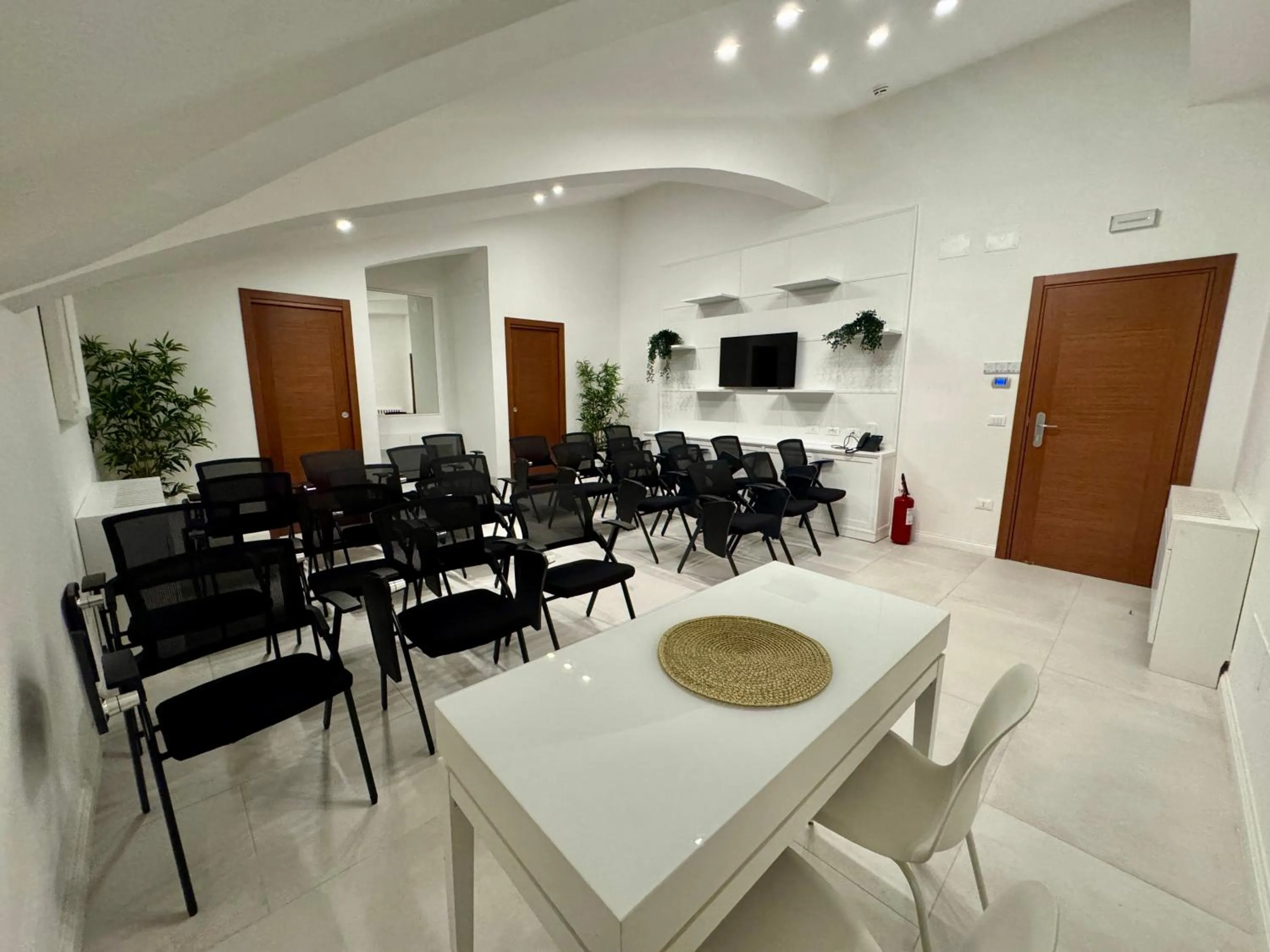 Seating area in Palazzo Sant'Elena Historic Hotel
