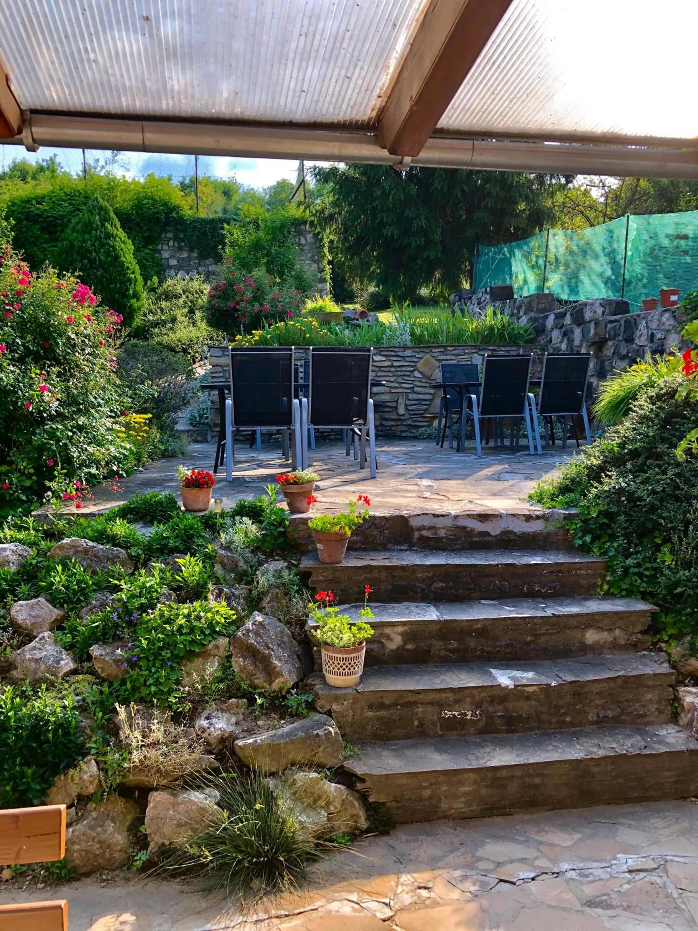 Garden in Appartementhaus 5. Jahreszeit
