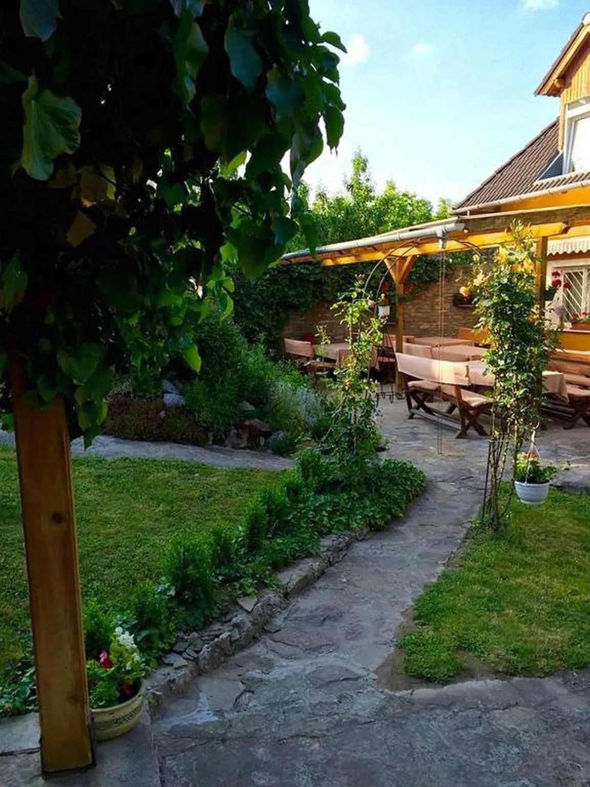 Garden in Appartementhaus 5. Jahreszeit