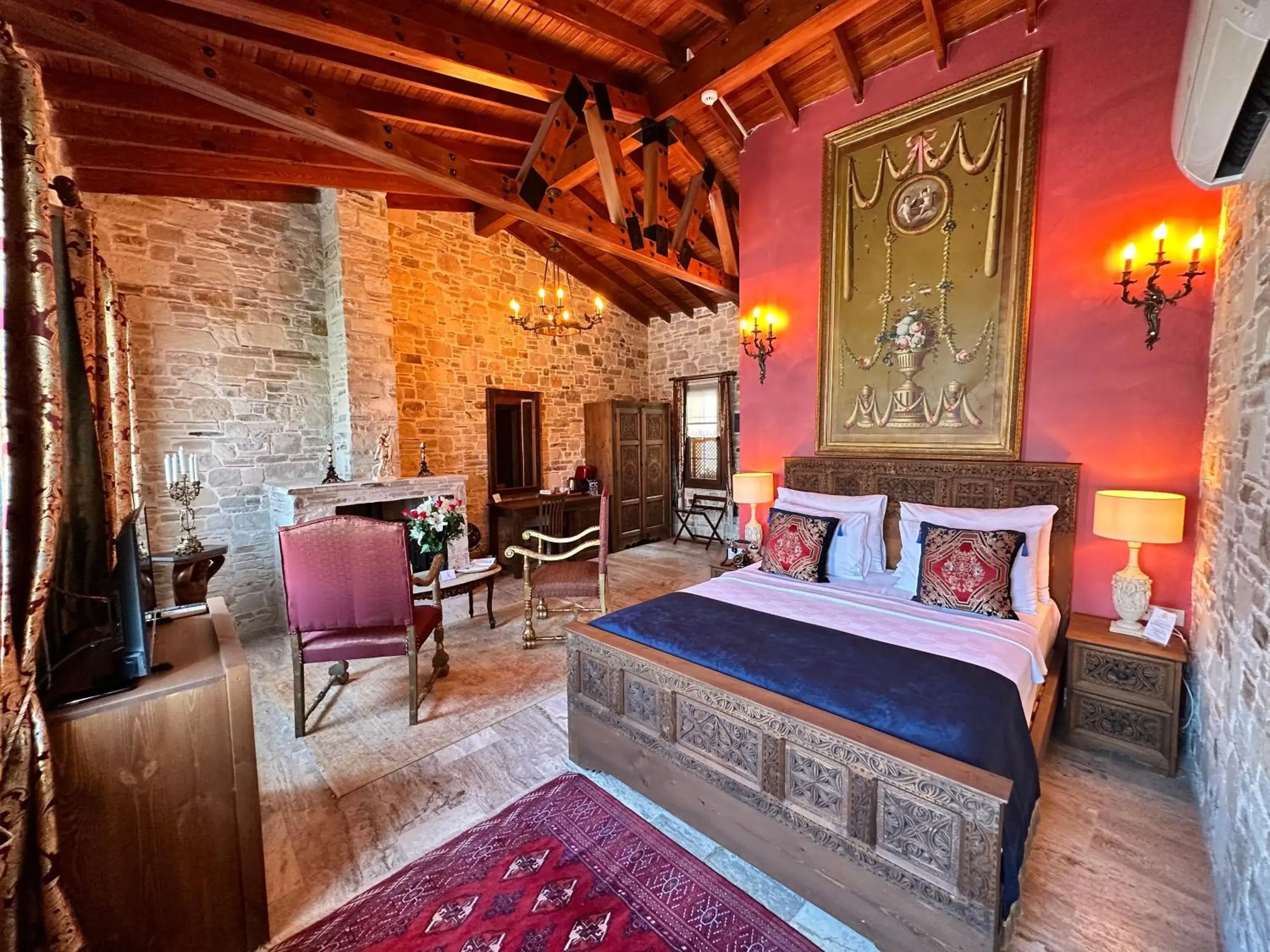 Photo of the whole room, Bed in Villa Ephesus Hotel Photo of the whole room, Bed in Villa Ephesus Hotel