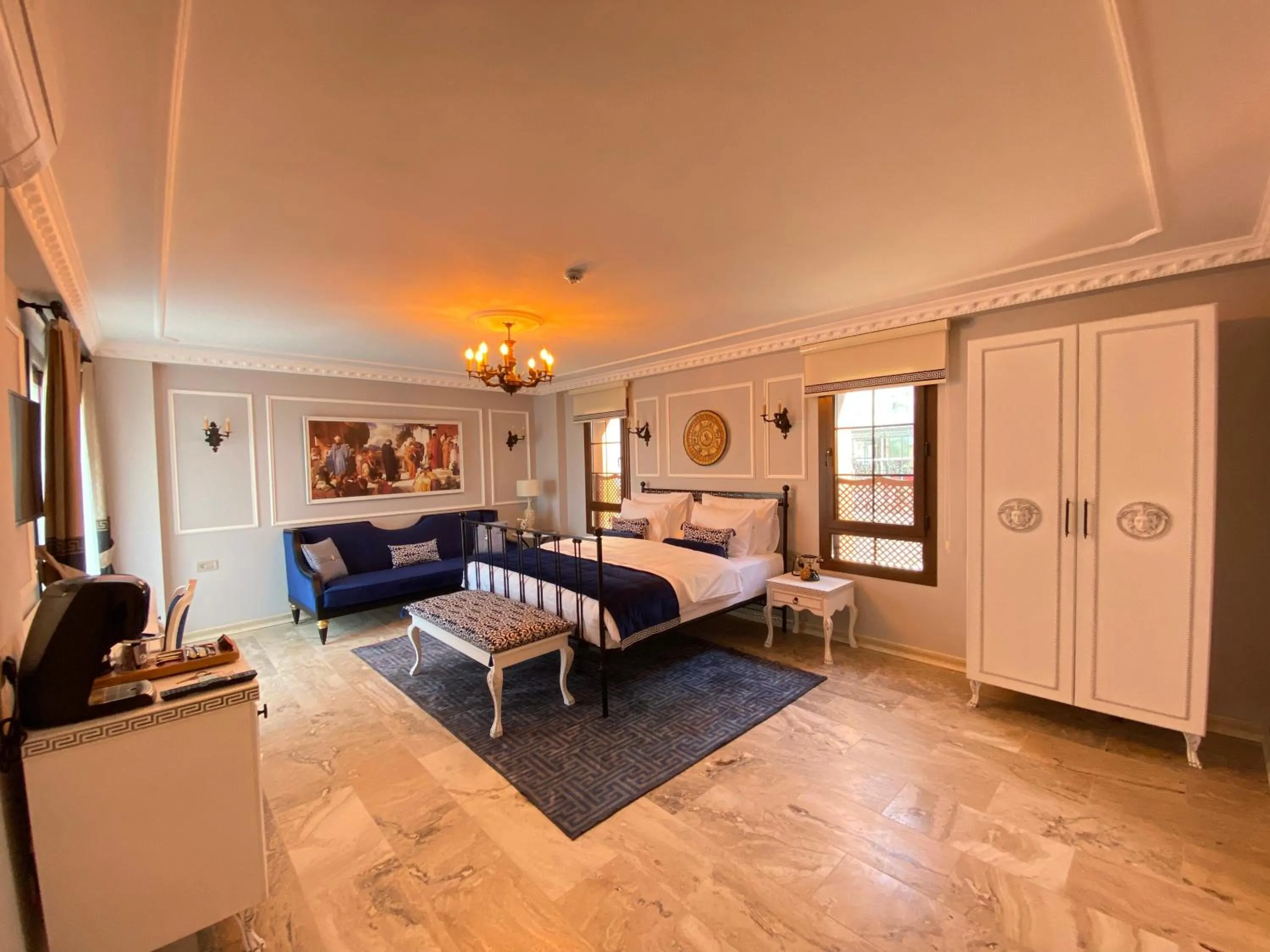 Photo of the whole room, Bed in Villa Ephesus Hotel