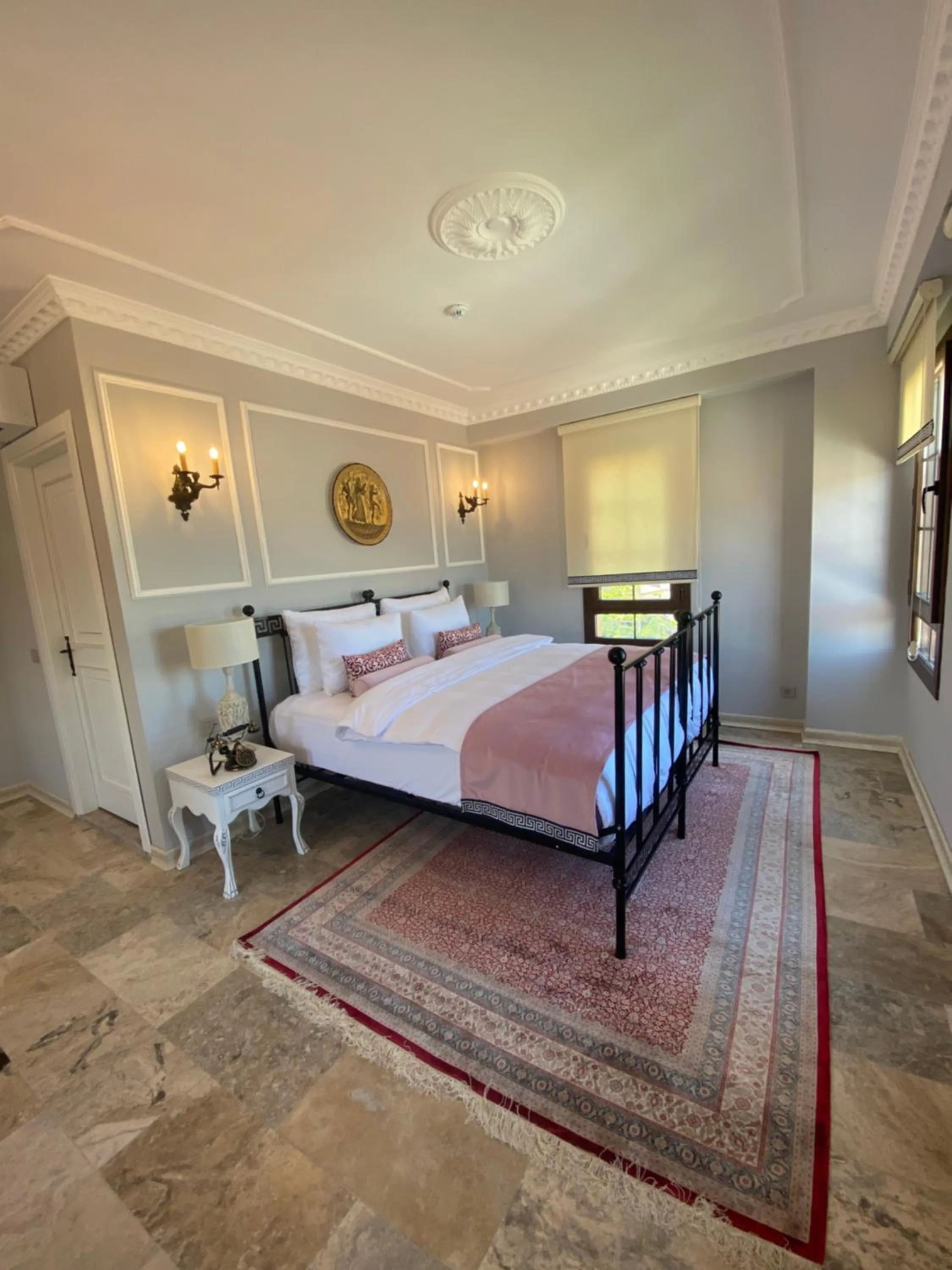 Photo of the whole room, Bed in Villa Ephesus Hotel