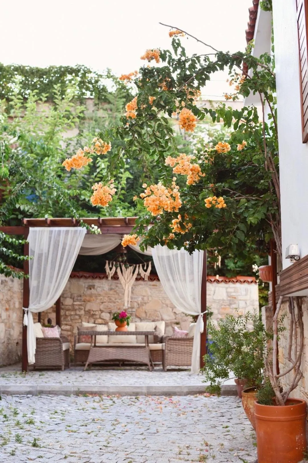 Garden in Villa Ephesus Hotel