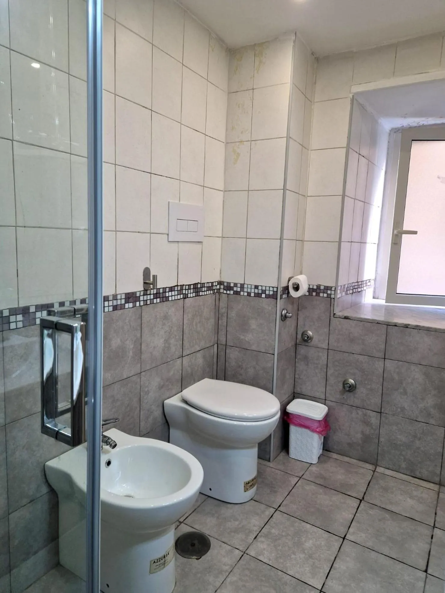 Shower in Le stanze di Partenope