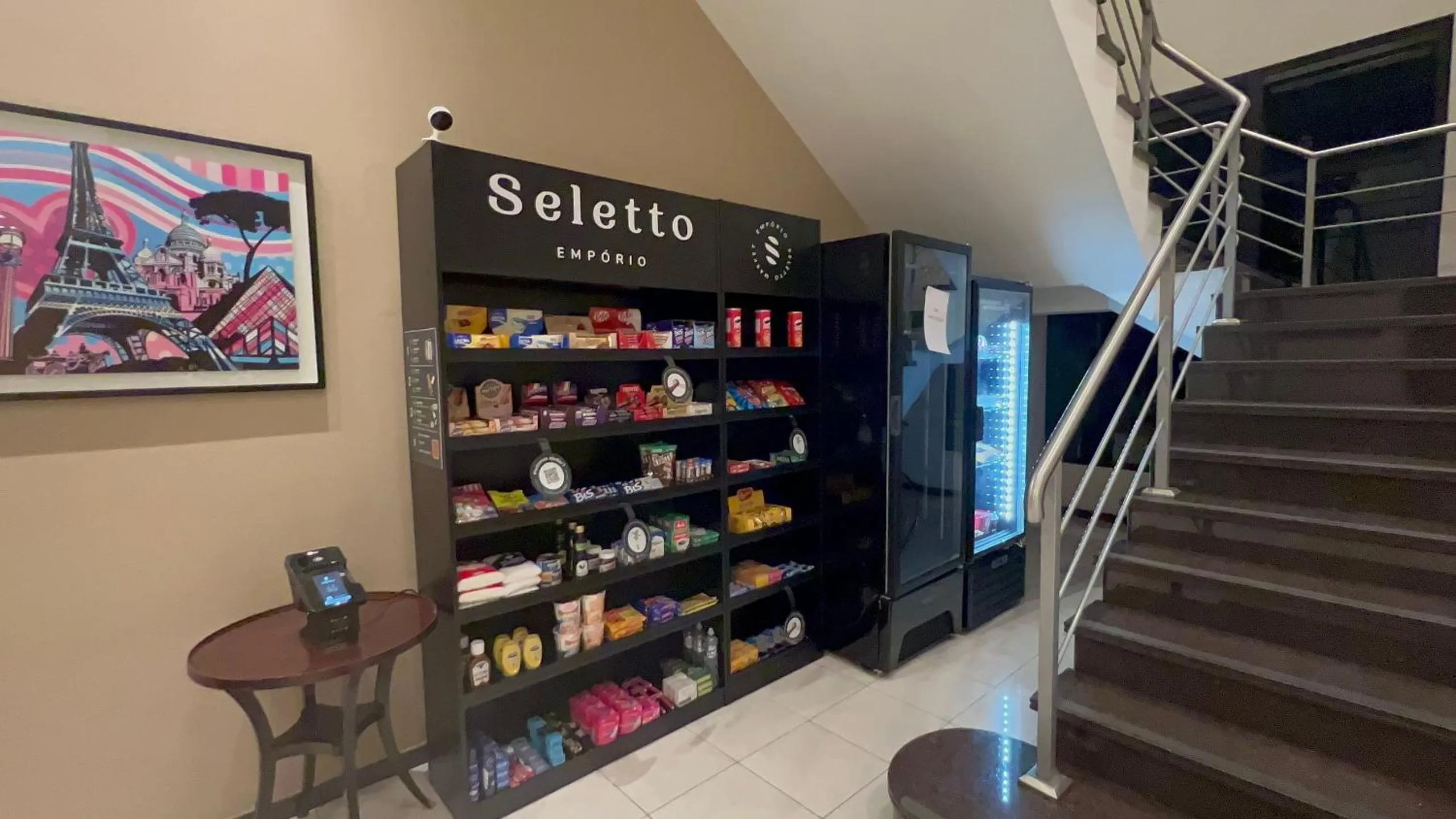 Restaurant/places to eat in Flat Particular Rua Borges Lagoa c/ garagem UH1008