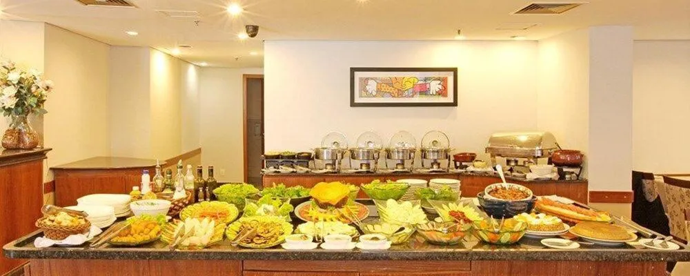 Restaurant/places to eat in Flat Particular Rua Borges Lagoa c/ garagem UH1008