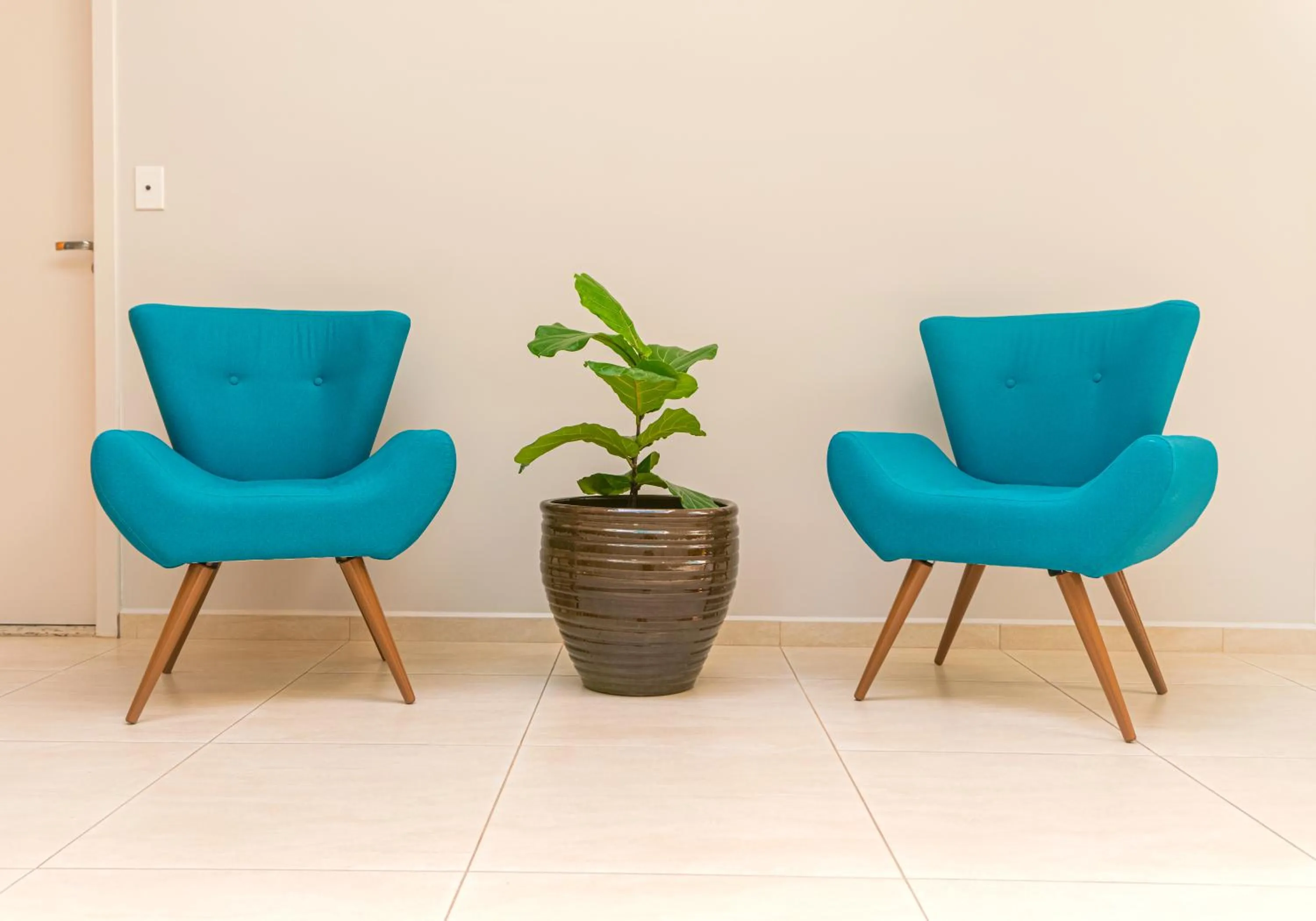 Seating area in Ubatuba Praia Hotel