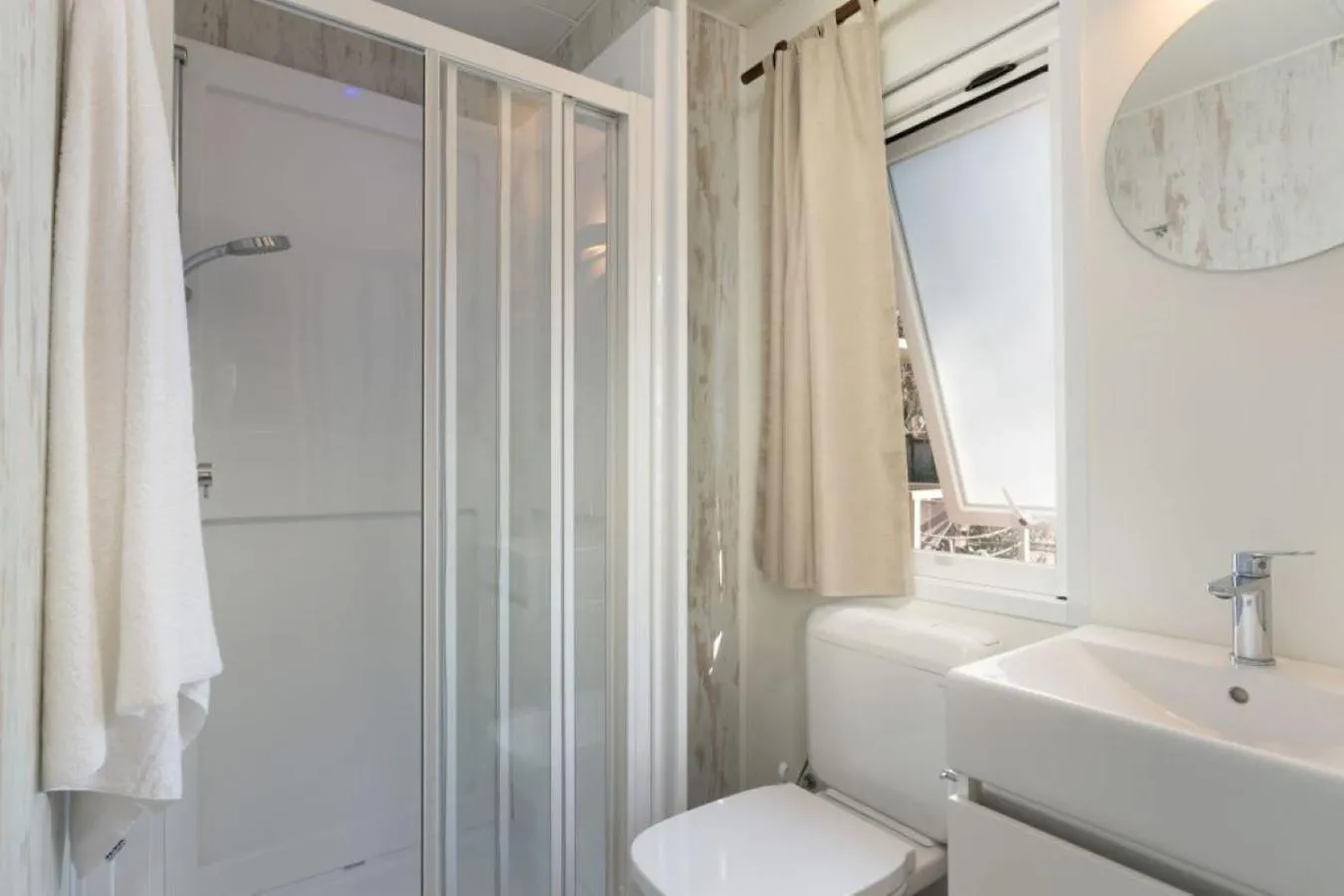 Bathroom in Camping Free Beach