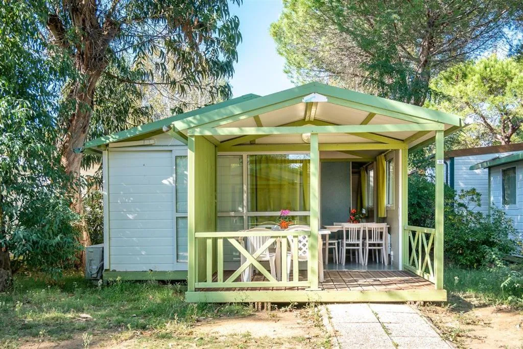 Property building in Camping Free Beach