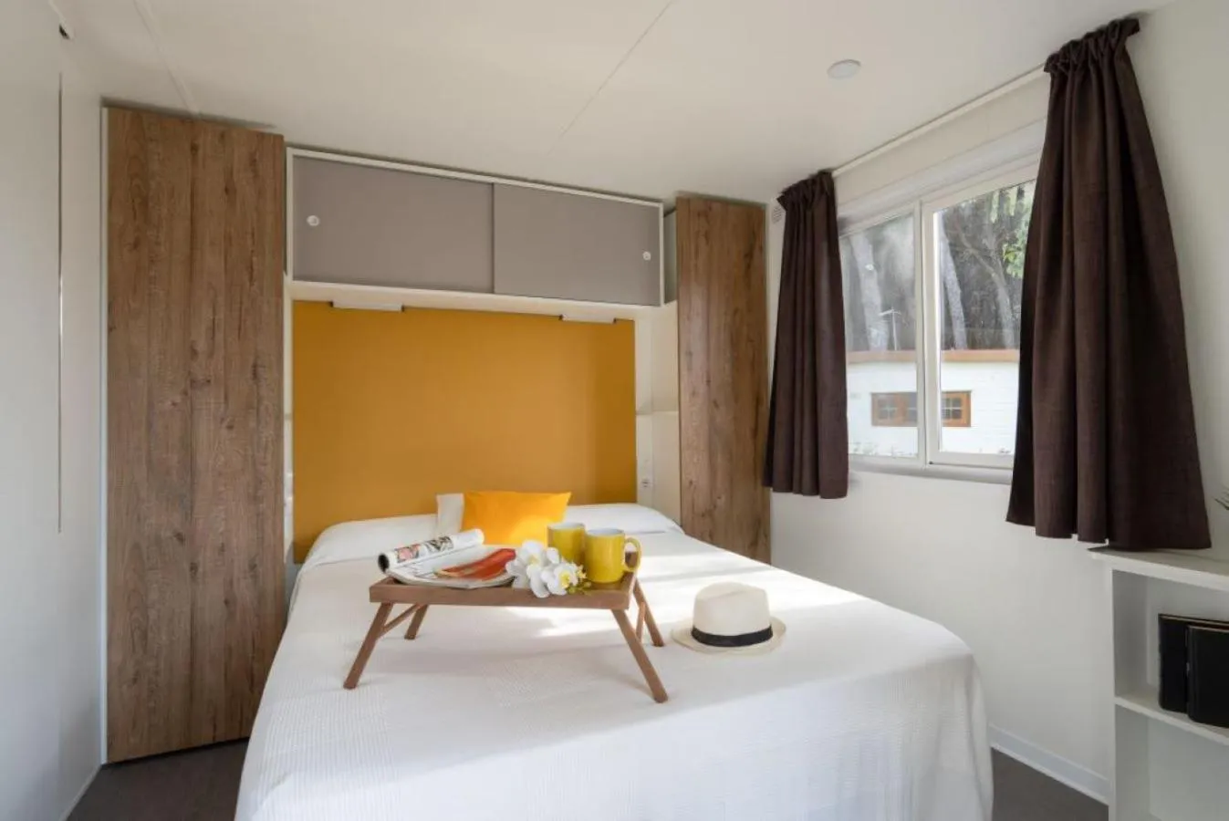 Bedroom, Bed in Camping Free Beach
