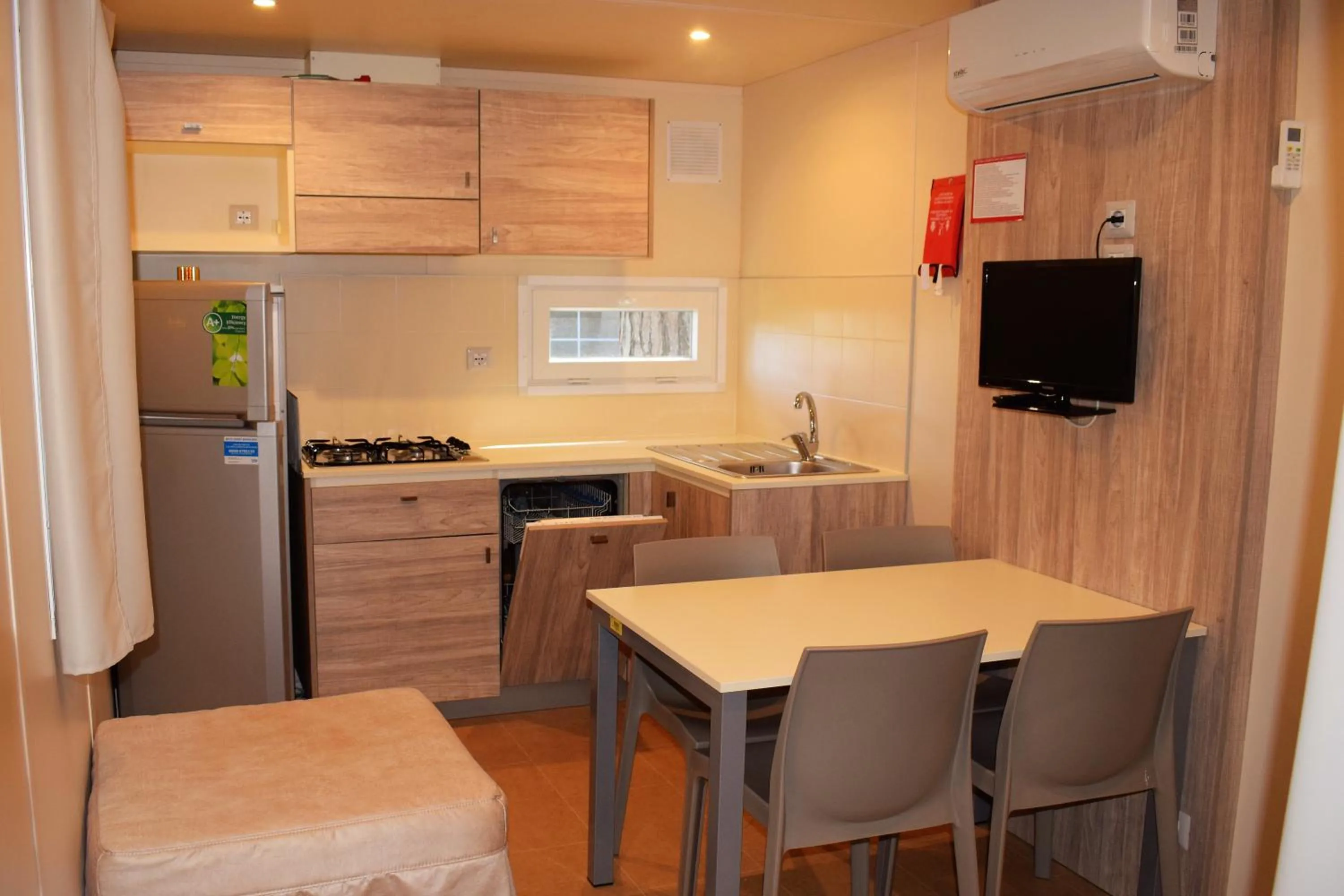 Kitchen or kitchenette in Camping Free Beach