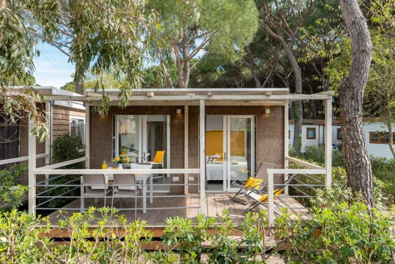 Property building in Camping Free Beach