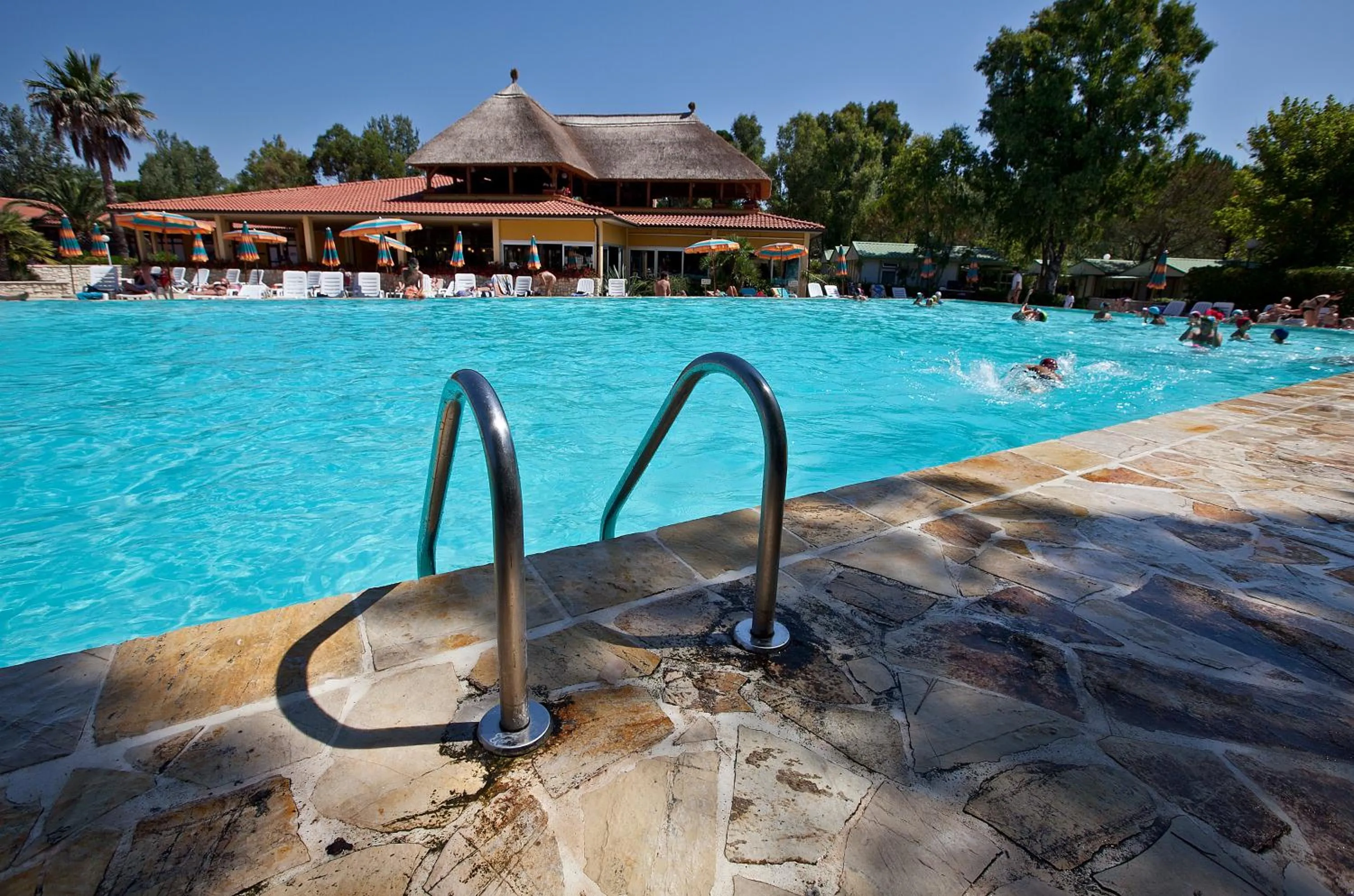 Swimming pool in Camping Free Beach