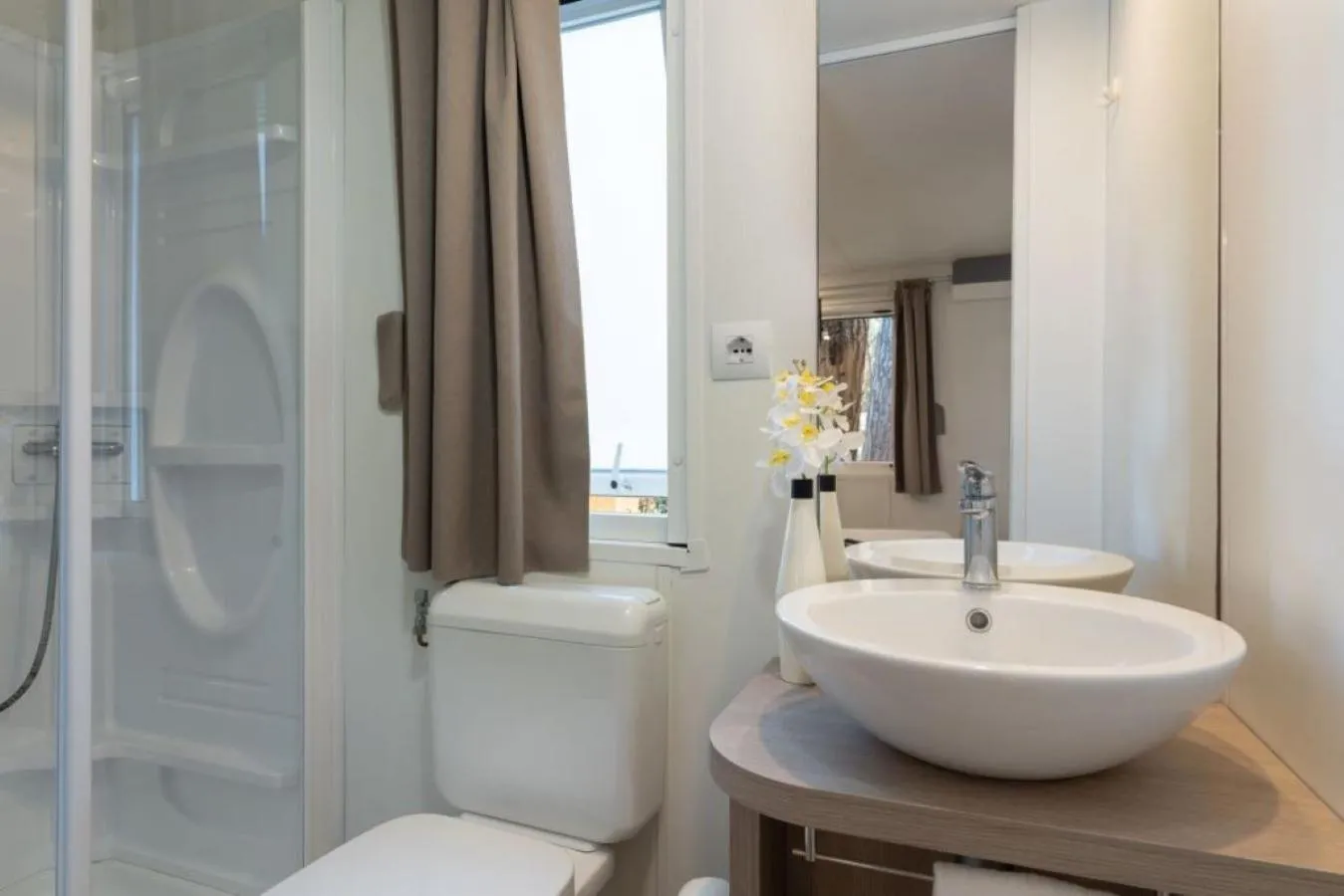 Bathroom in Camping Free Beach