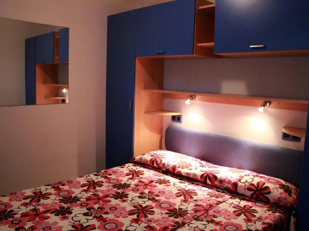 Bedroom, Bed in Camping Free Beach