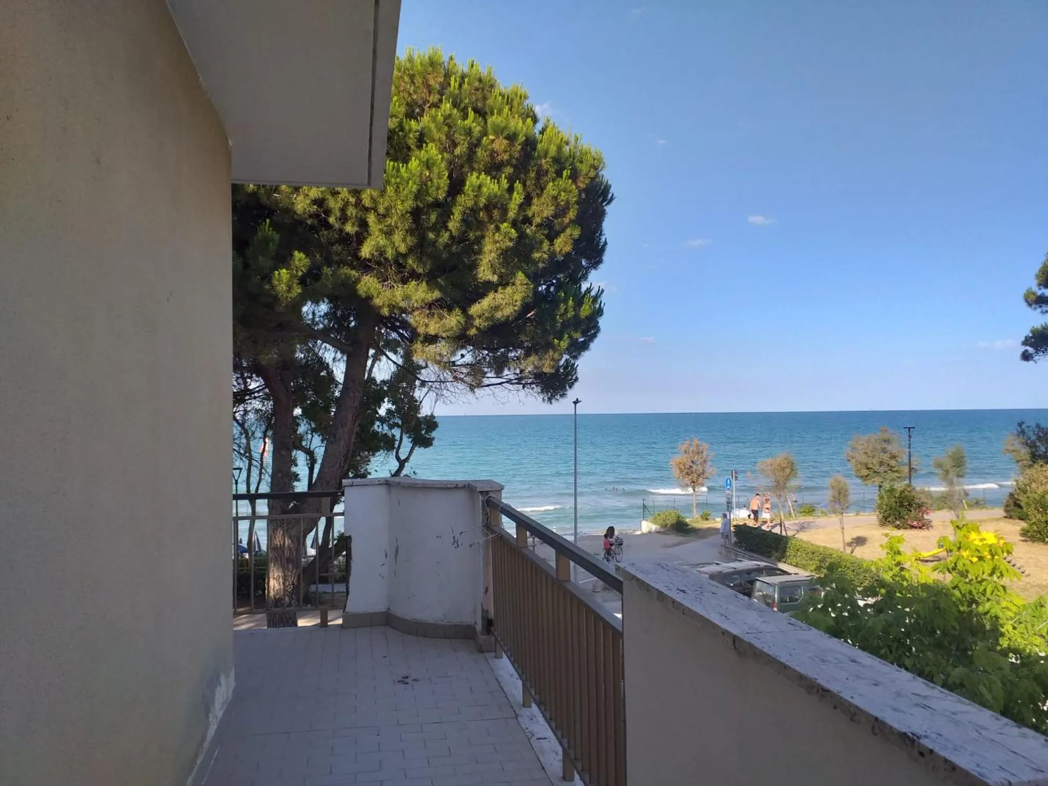 Quadruple room just steps from the sea - Ideal for a relaxing vacation
