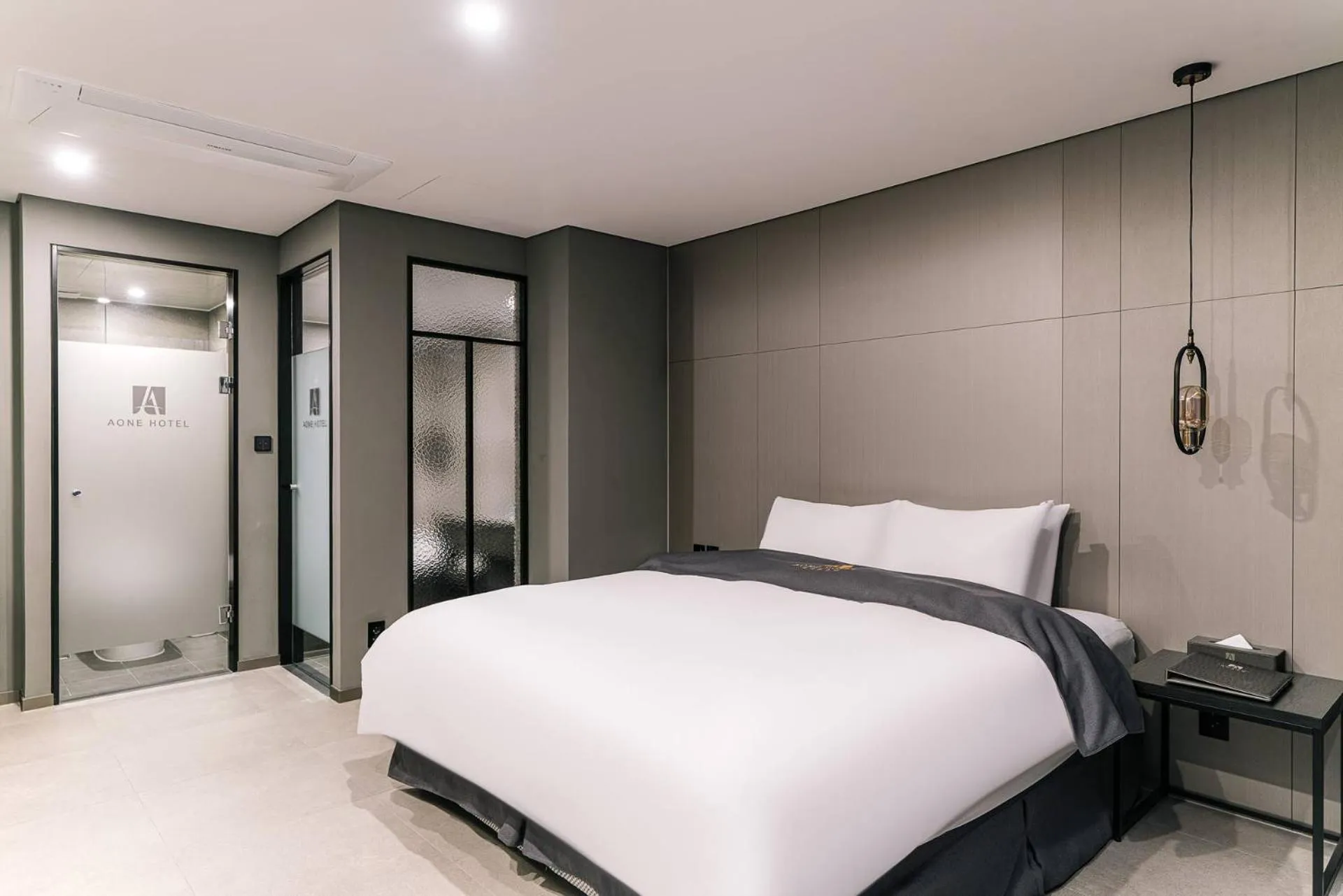 Bed in Namyangju Aone Hotel