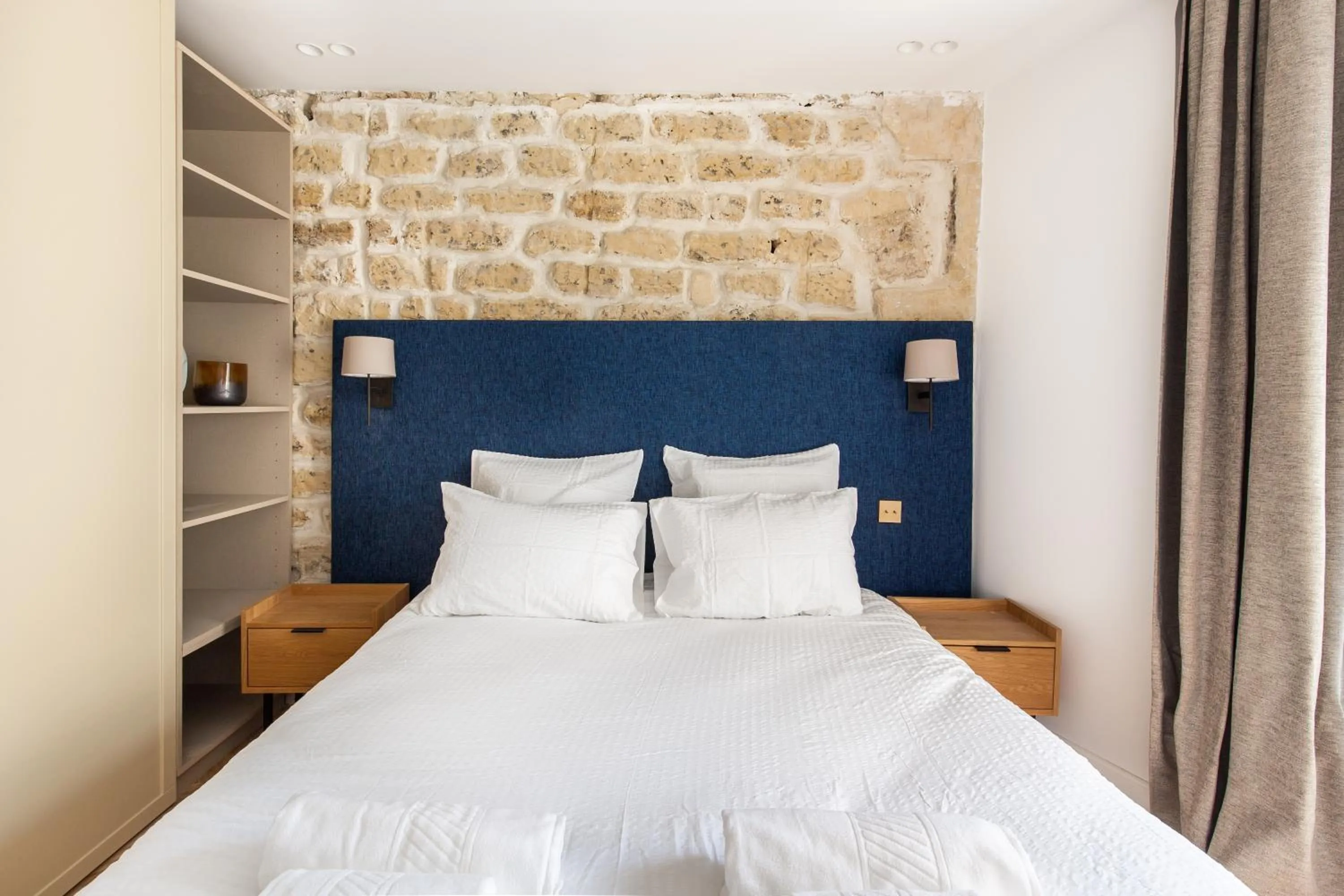 Bedroom, Bed in Quartier Libre - Saint Georges