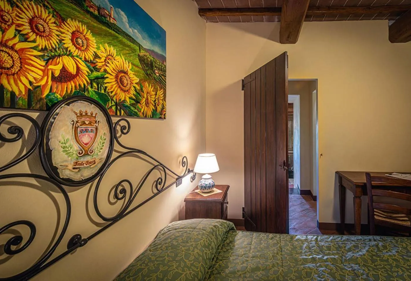Bedroom, Bed in Fonte Chiara