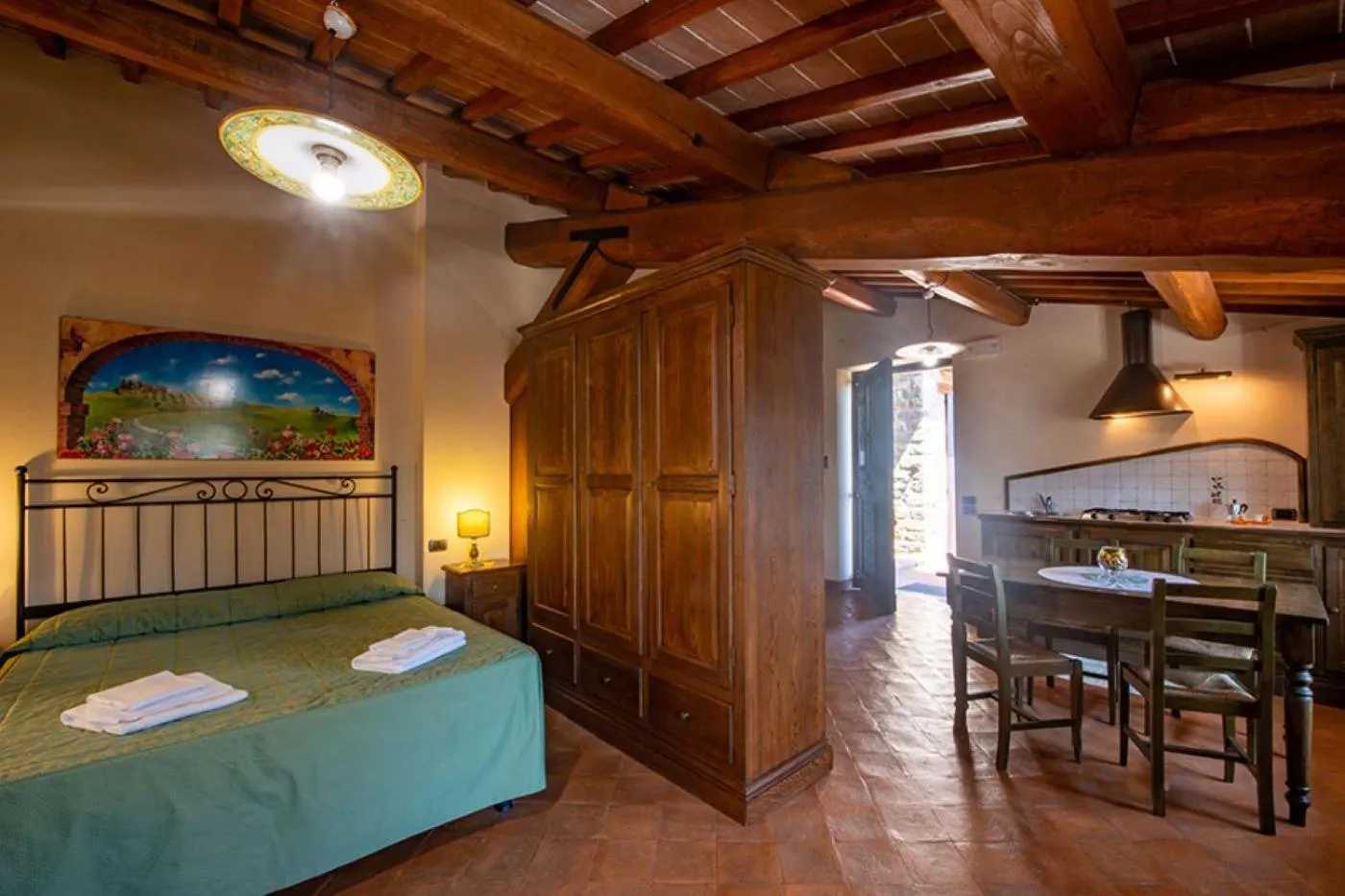 Photo of the whole room, Bed in Fonte Chiara