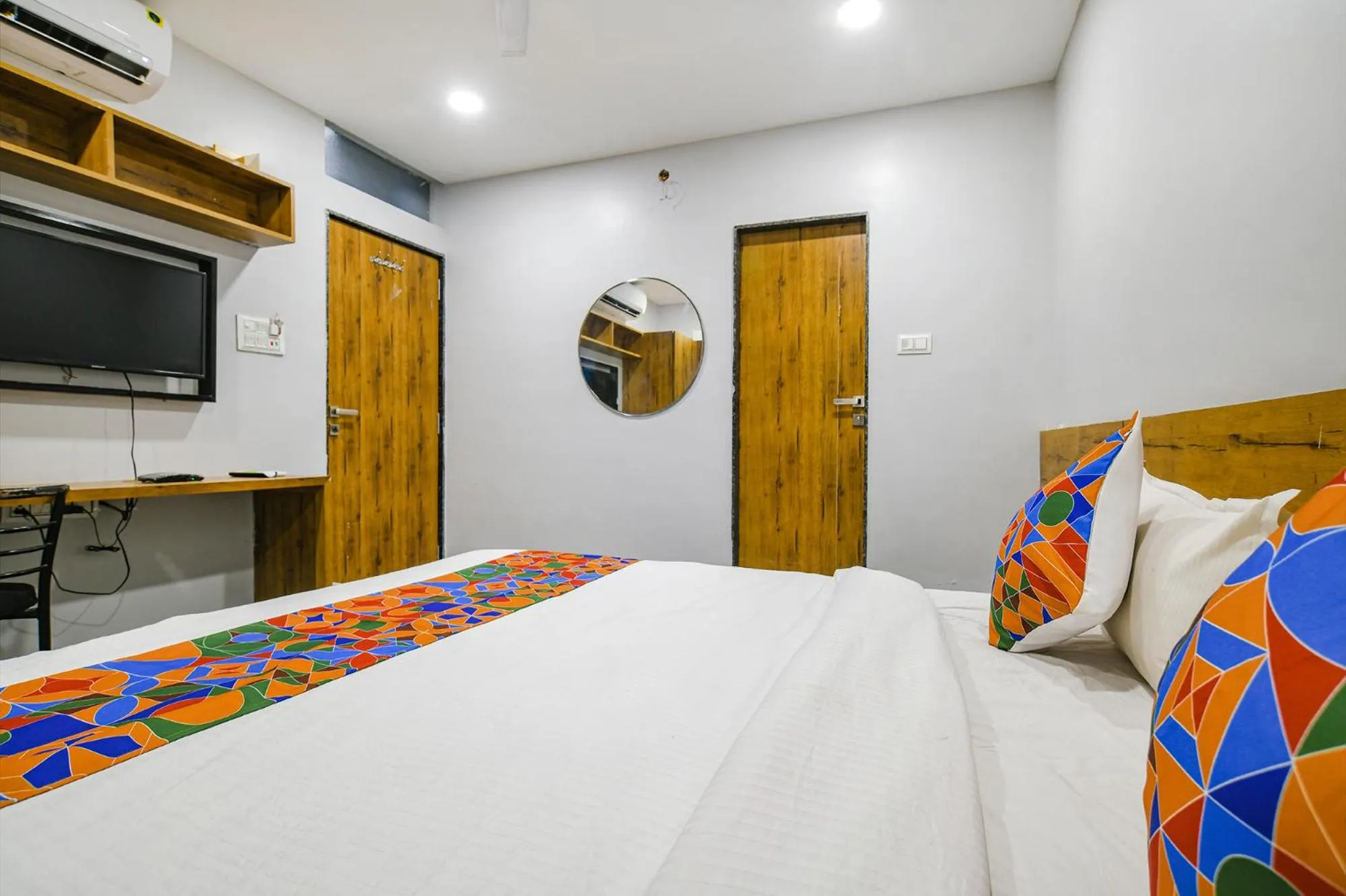 TV and multimedia in FabHotel Unity Landmark