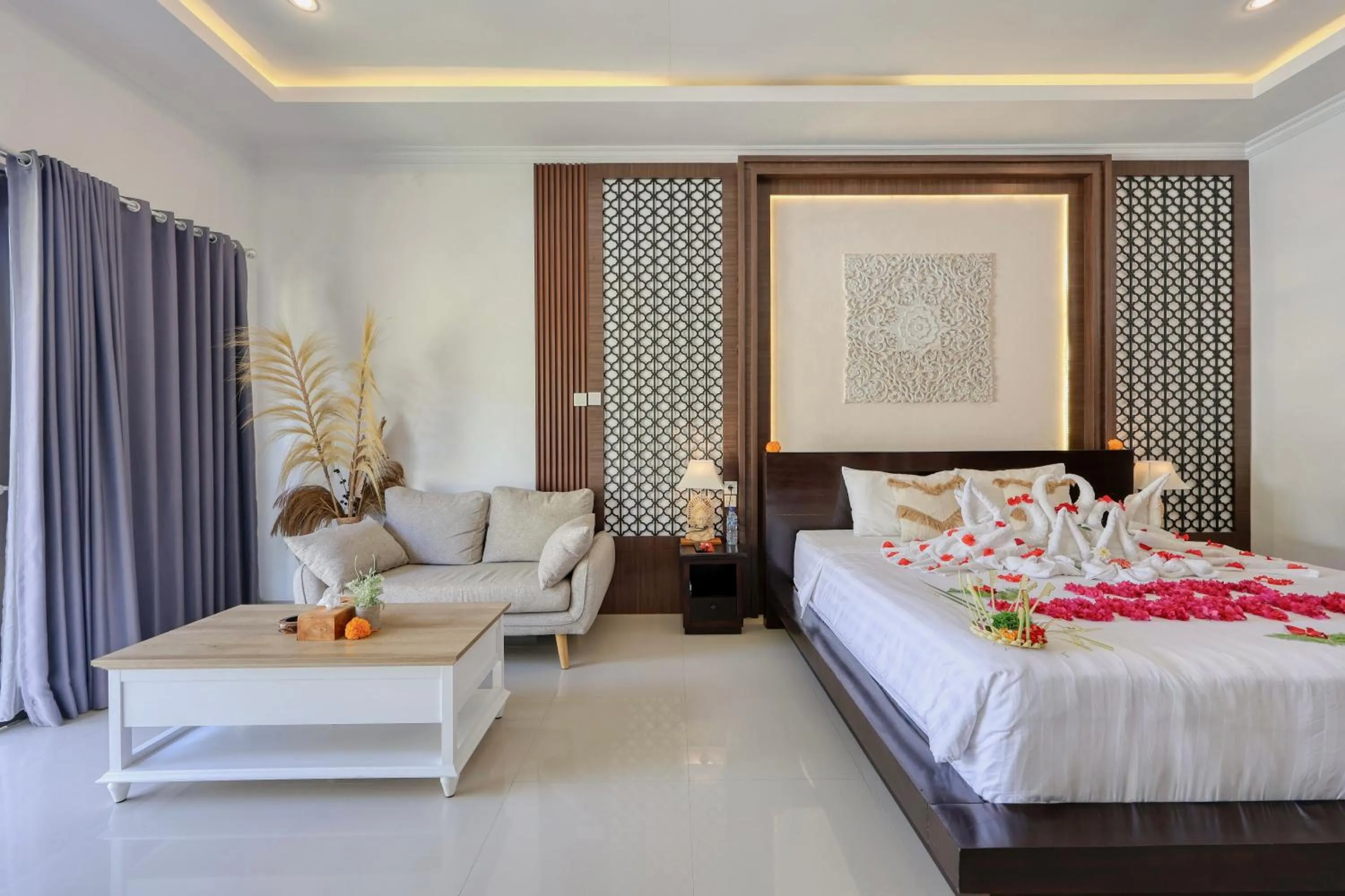 Bed in Kelingking Mesari Villa and Spa