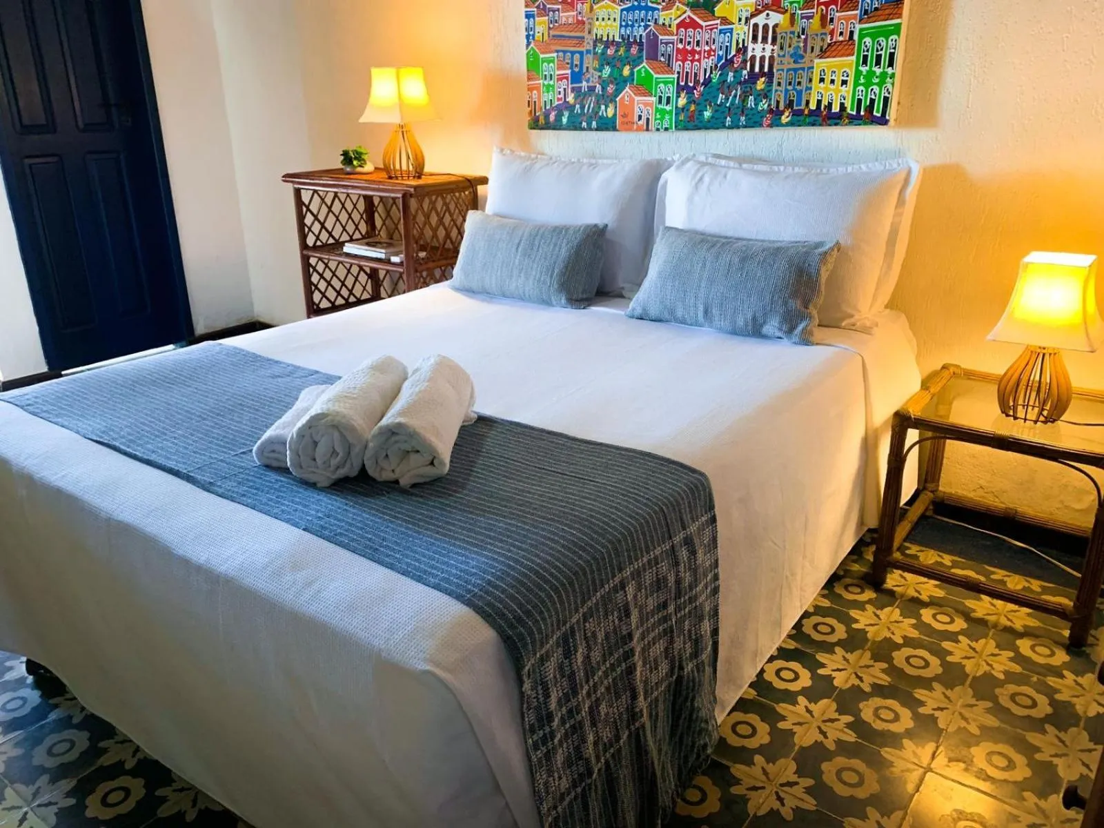 Photo of the whole room, Bed in Pousada Beija Flor