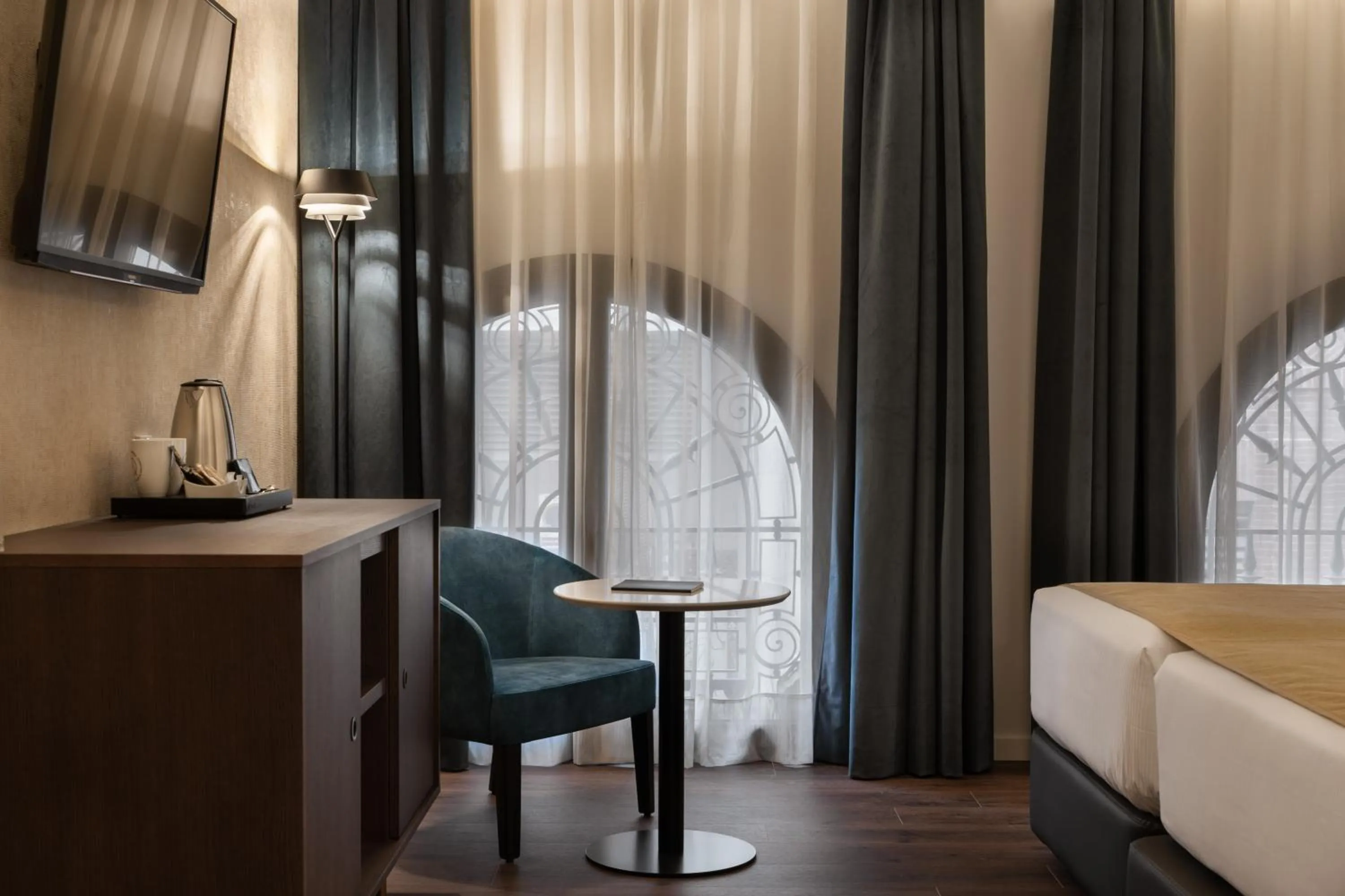 Bed in Áurea Palacio de Correos by Eurostars Hotel Company