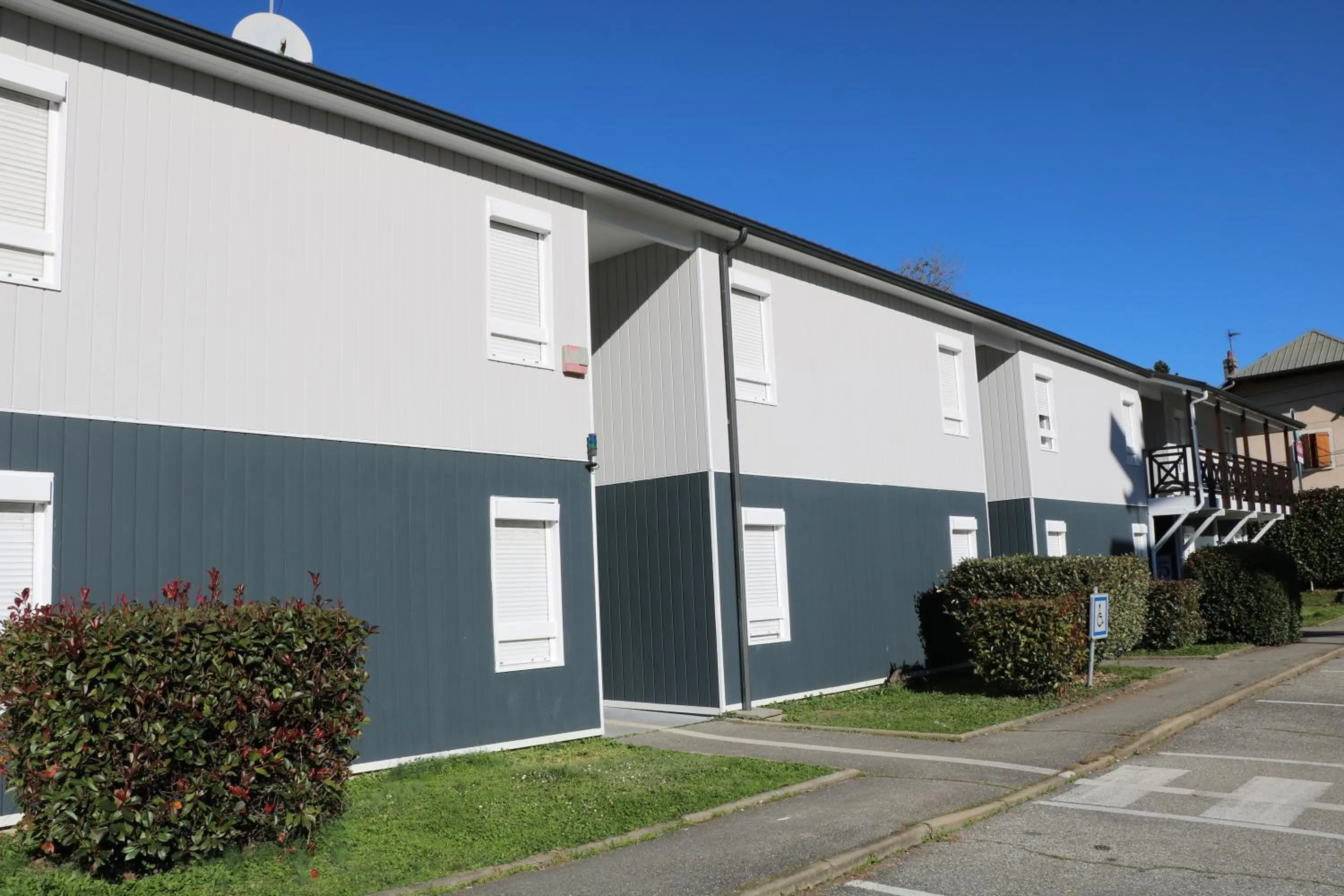 Property building in Fasthotel Albertville