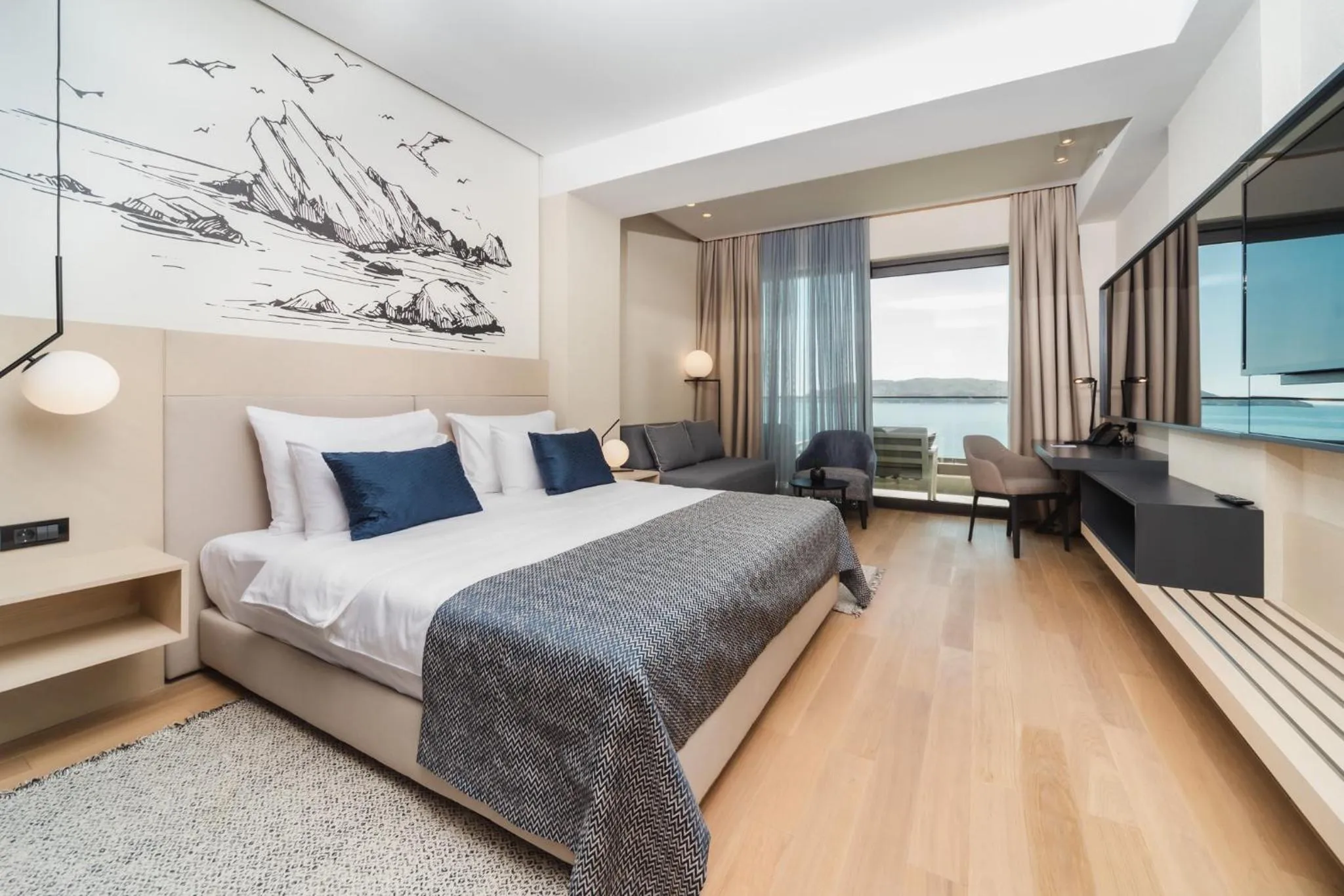 Photo of the whole room, Bed in Katamare Hotel